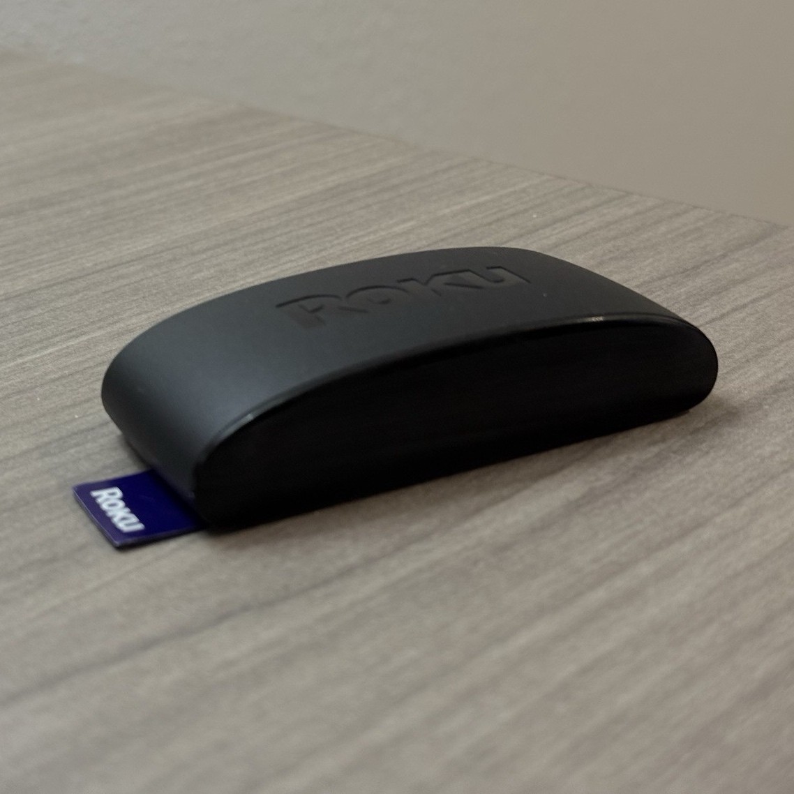 Roku Express 4K Media Player HDMI Black 2160p Ultra HD Streaming 3940X