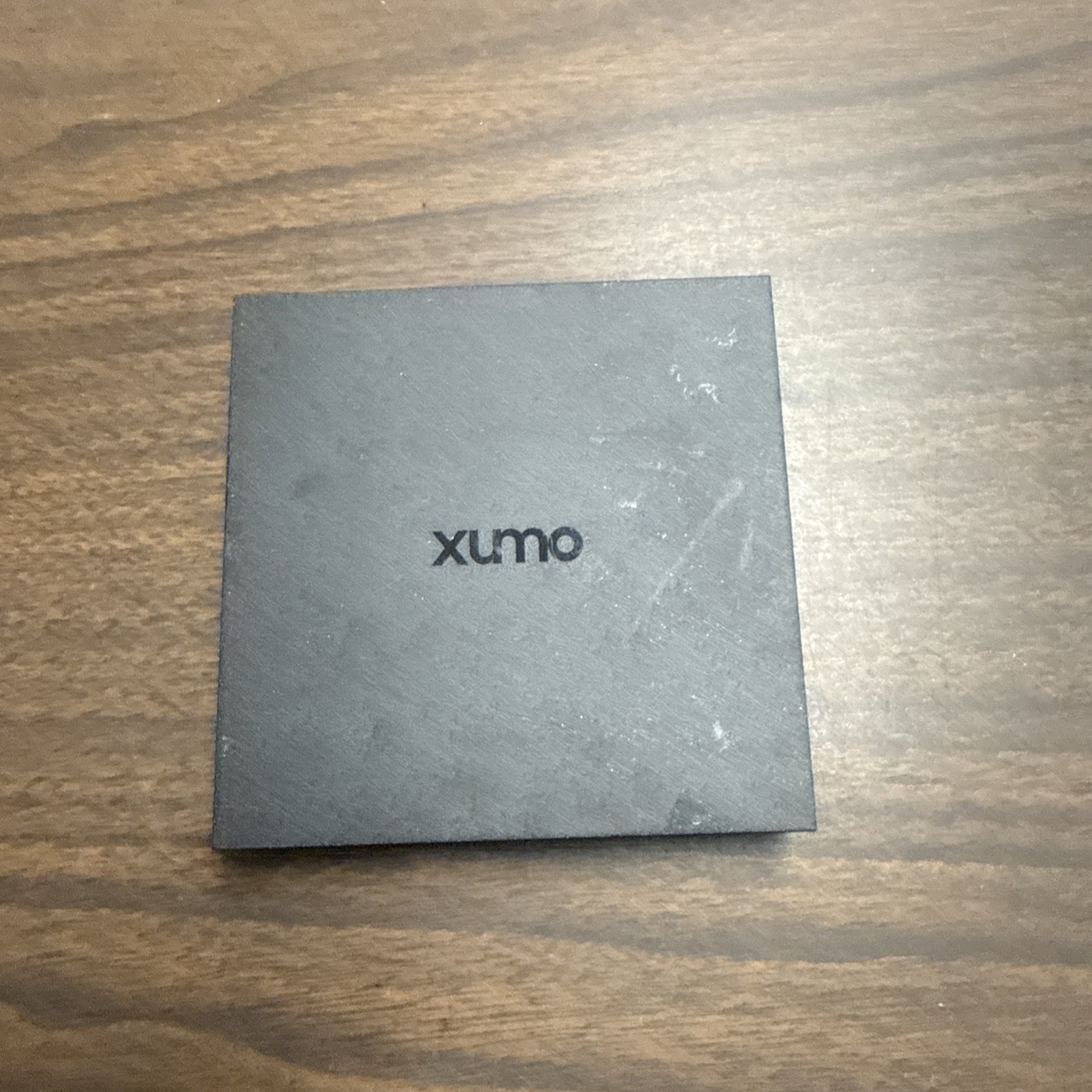 XUMO Stream Box 4K Streaming Model ES1 (A) No Cords NO REMOTE