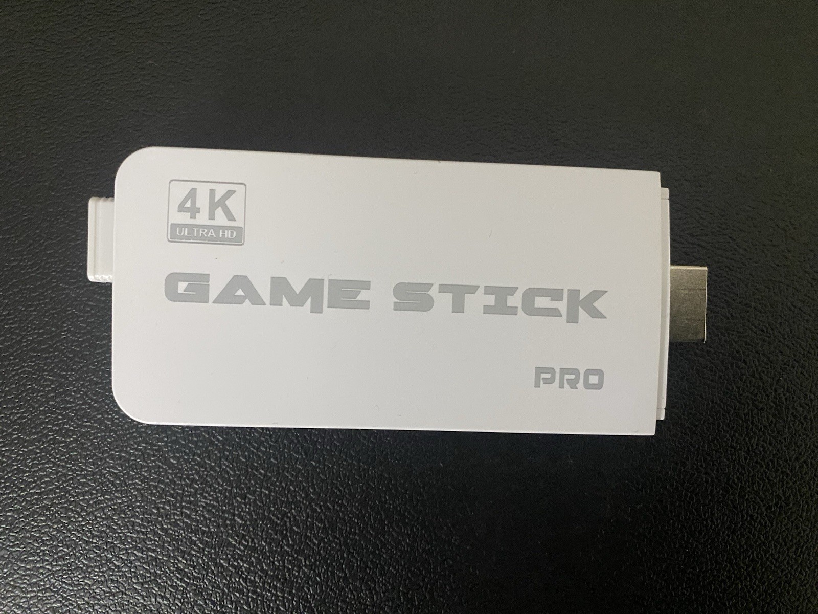 Game Stick Pro 4K HDMI TV Dongle W5-G White w/ 2 Wireless Controllers
