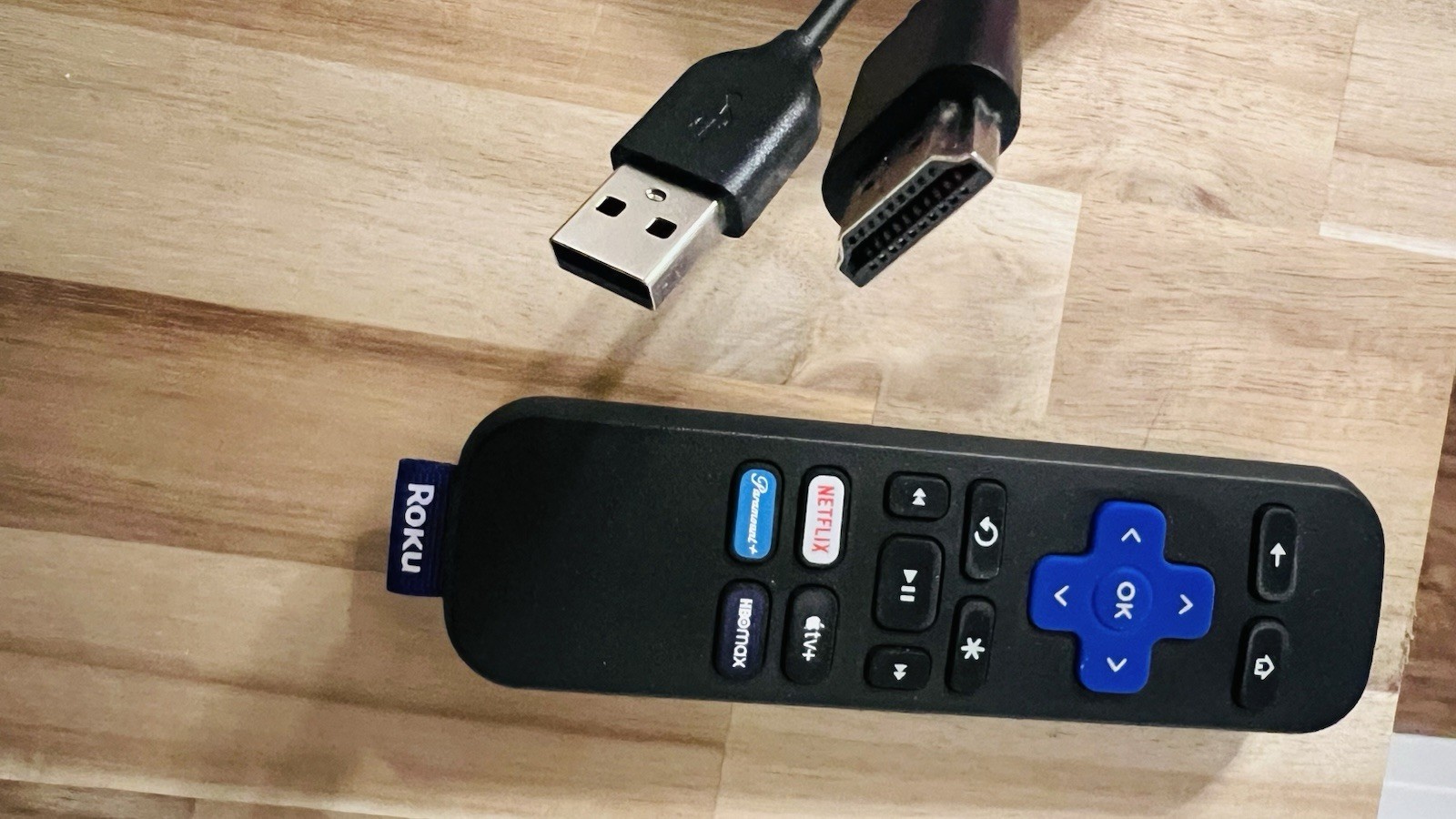 Roku Streaming Stick 4K w/ Voice Remote, Power Cable & HDMI Extender – Tested