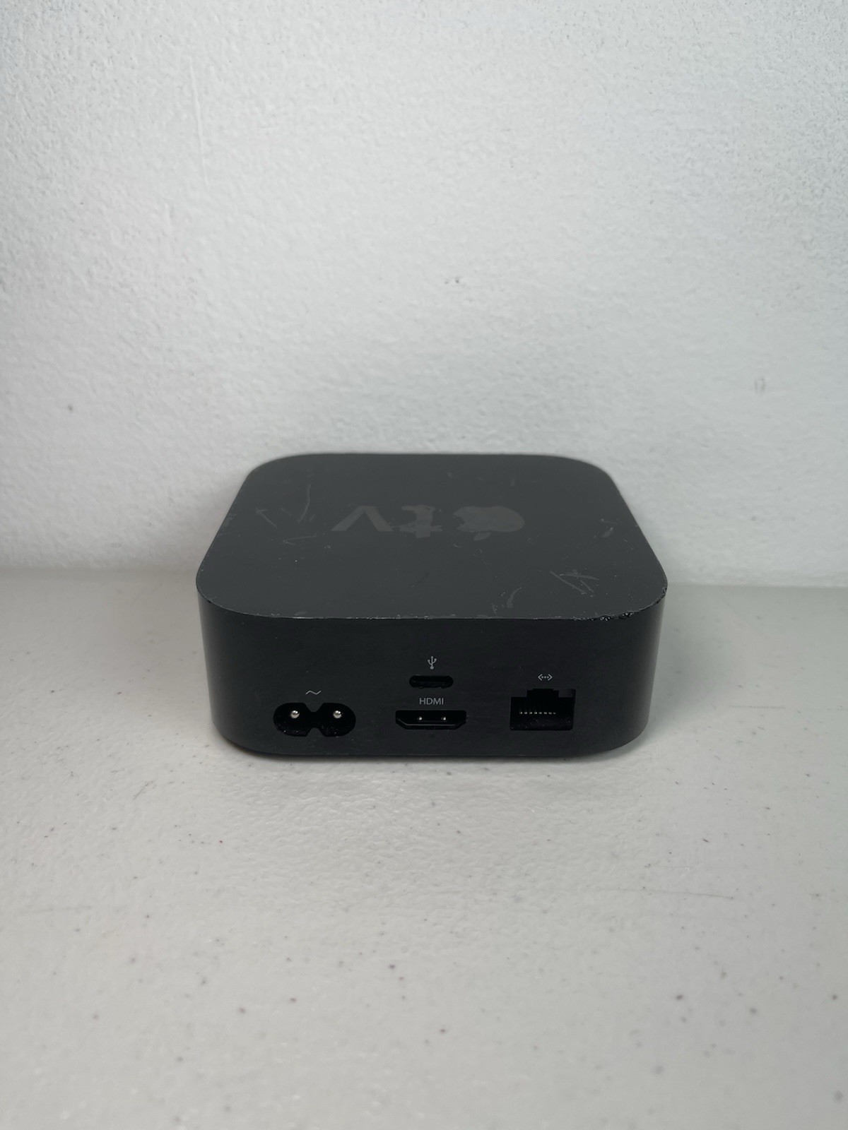 Apple TV HD A1625 4th Gen 32GB Media Streamer-TESTED