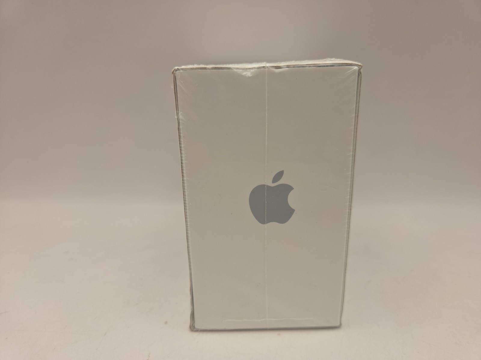 NOS 2014 Apple TV 3rd Generation A1469 – HD Media Streamer – Black – New Sealed