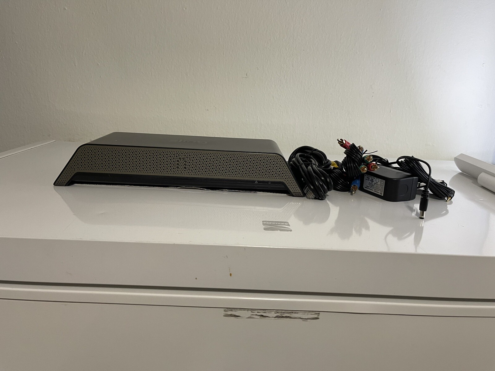 Slingbox Pro HD SB300-100 HD Digital Media Streamer – Black