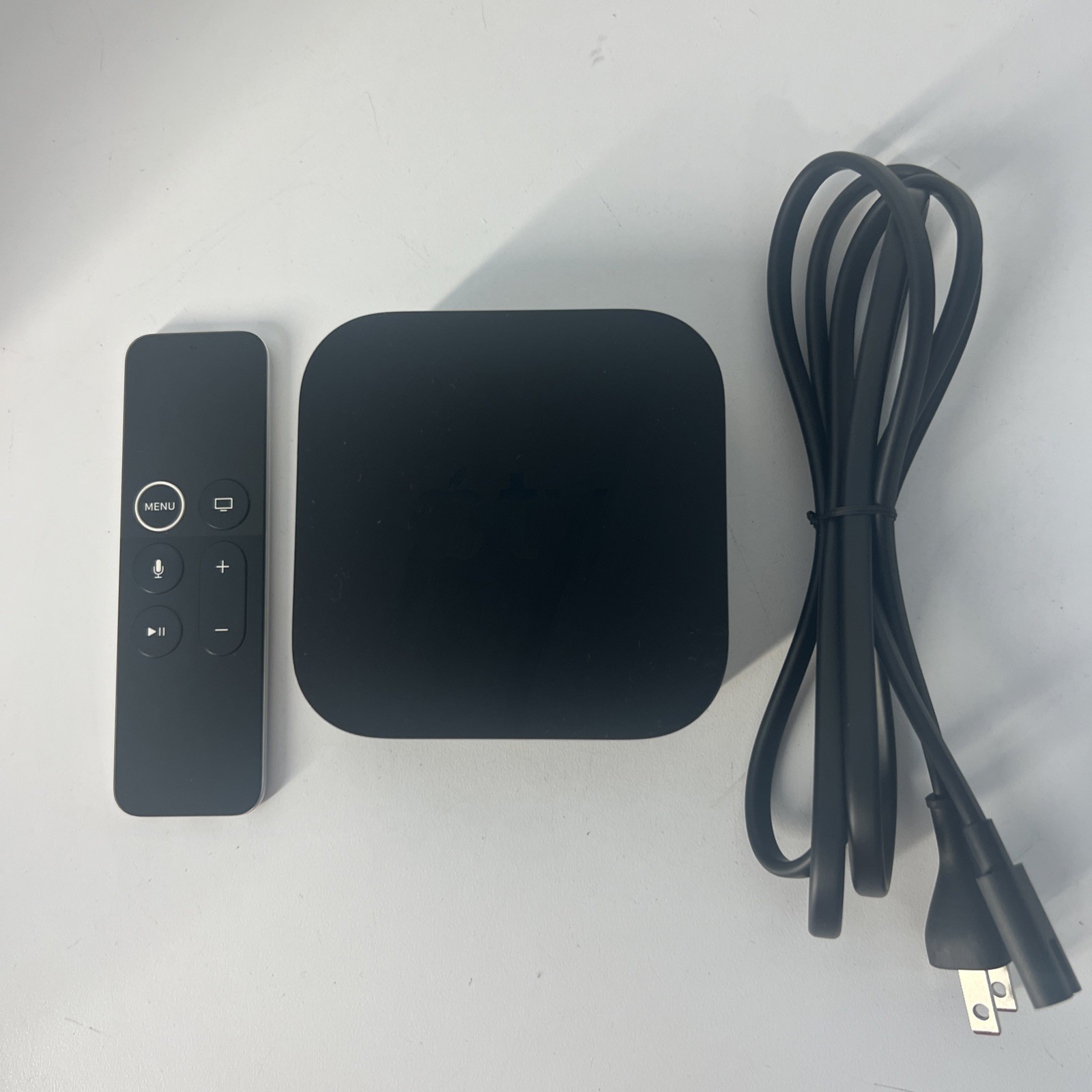 Apple TV 4K A1842 64GB 1ST Gen Media Streamer with Remote A1513 w/ OEM Remote
