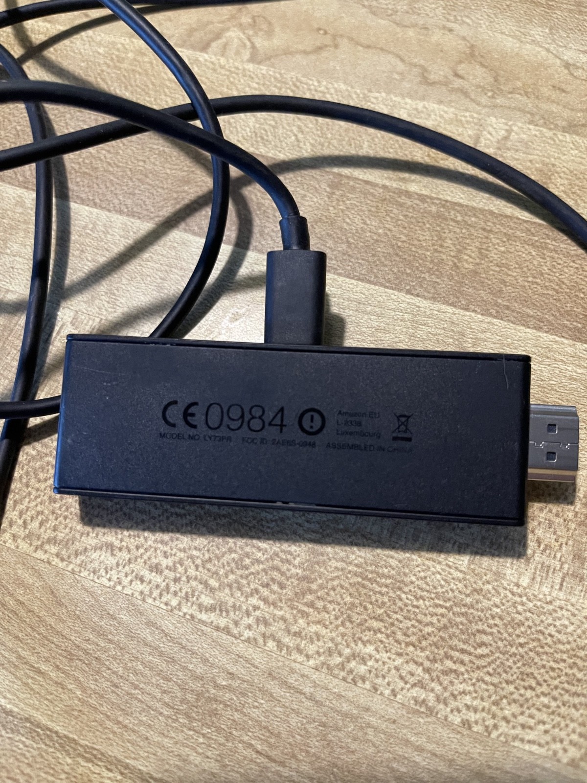 AMAZON Fire TV Stick CE0984 LY73PR (2nd Generation) wRemote and power cord