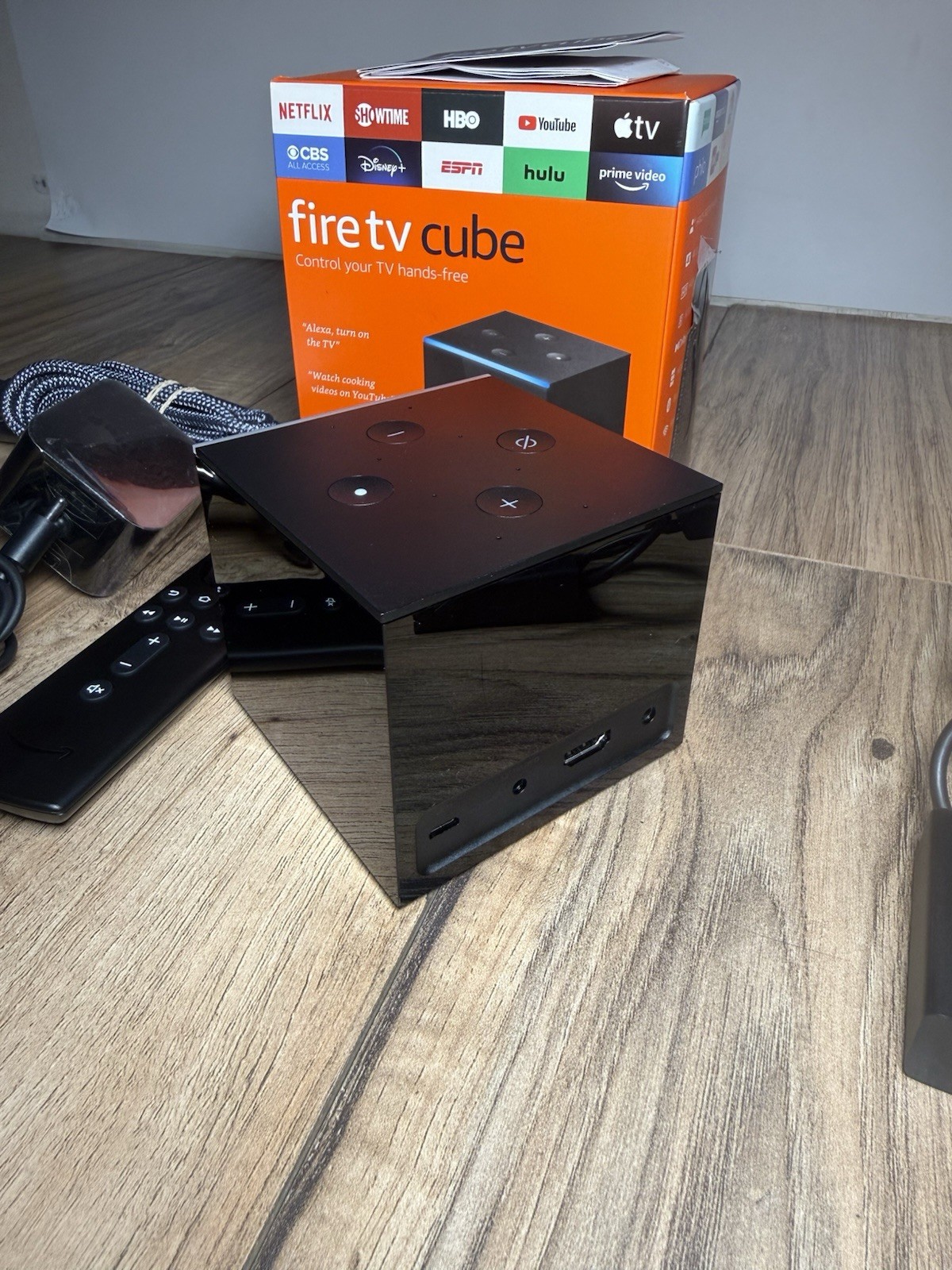 Amazon Fire TV Cube 2nd Gen A78V3N 4K HDR Streaming Media Player Complete In Box