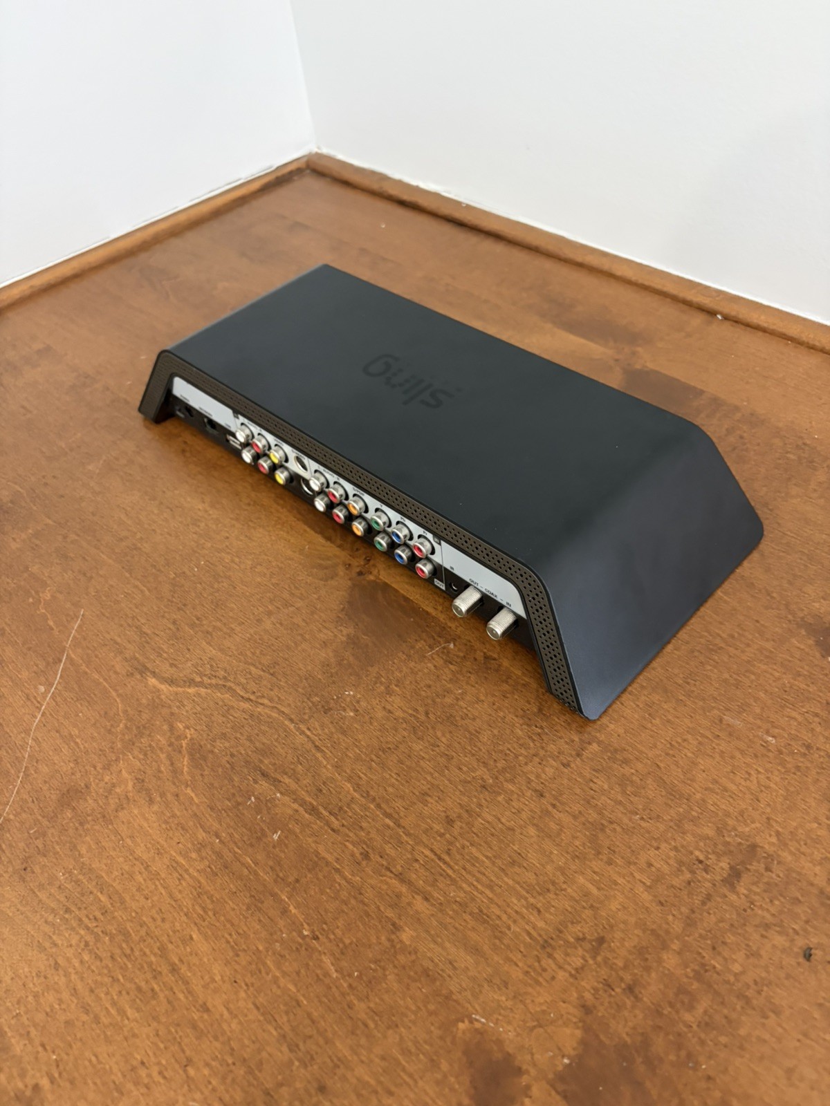 Slingbox Pro HD SB300-100 HD Digital Media Streamer – Black