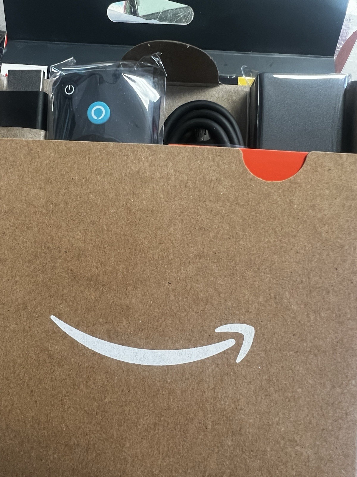 Amazon Stick 4K MAX, Wi-Fi 6, Alexa Voice Remote New