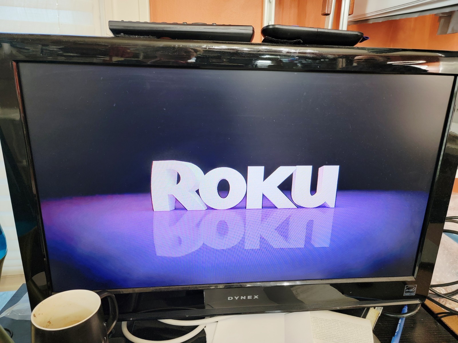Roku Ultra HD Media Streamer Model 4640X w/ Remote & HDMI Cable 5th Generation
