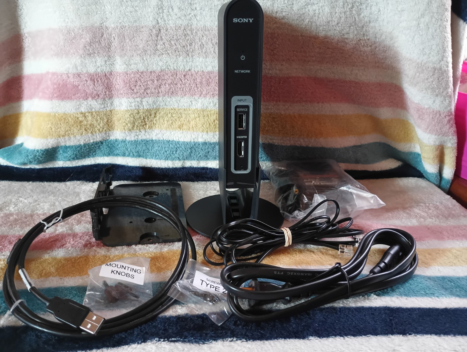Sony Bravia Internet Video Link DMX-NV1 Network Video Receiver HDMI Cables
