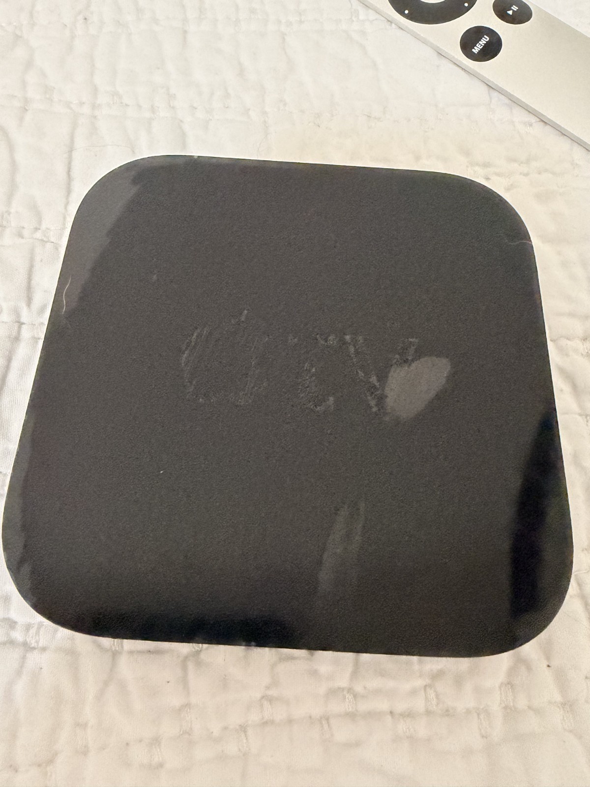 Apple TV 3rd Gen 2012 8GB Media Streamer – Black (MD199LL/A) PARTS only