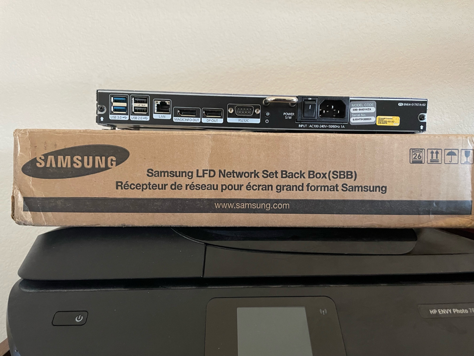 Samsung Set-Back Box SBB-B64DV4/ZA for Video Walls and Digital Signage