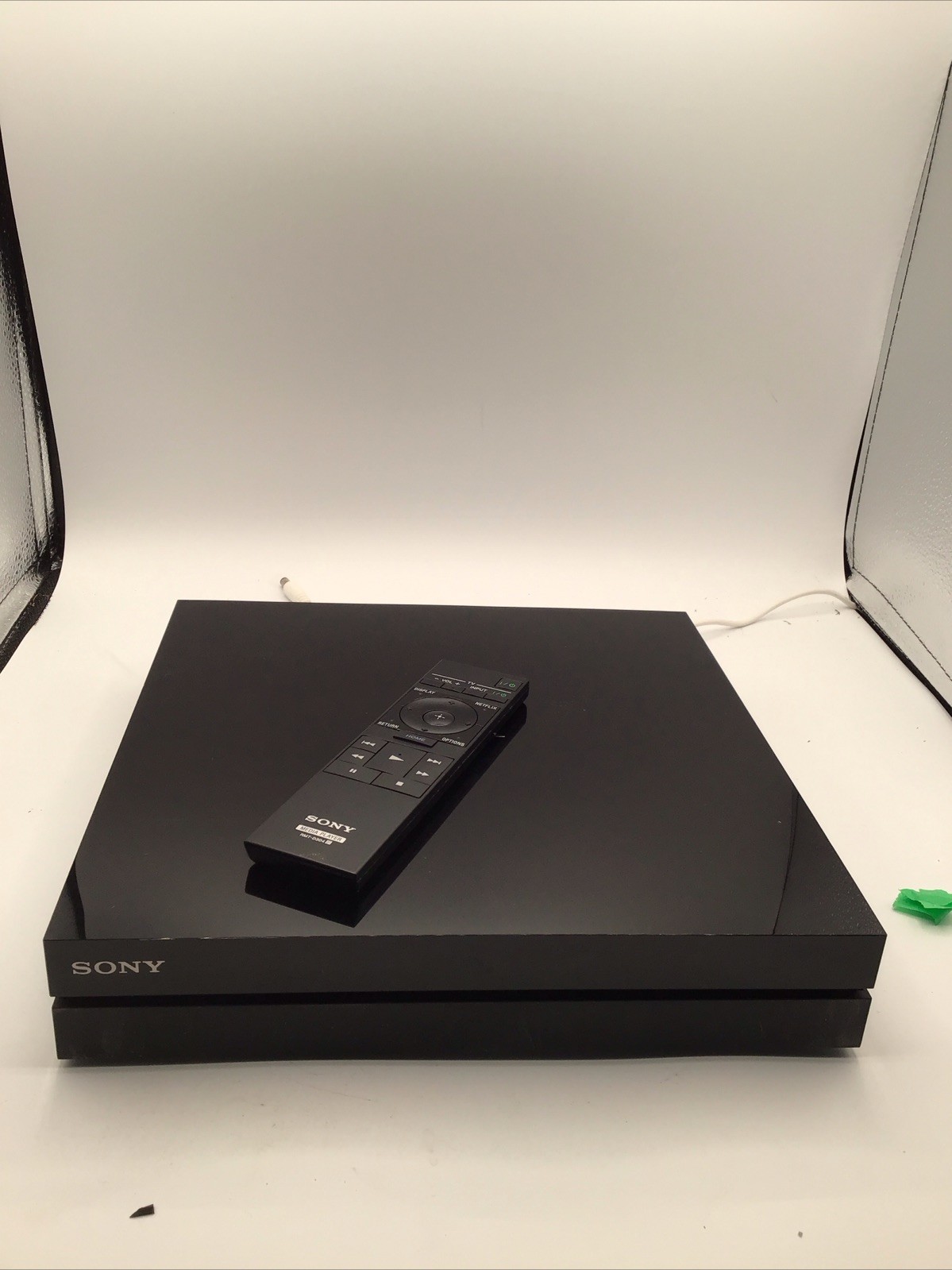 P&R’s Sony FMP-X10 4K Ultra HD Media Player P93419300B (1TB HDD) / w Remote
