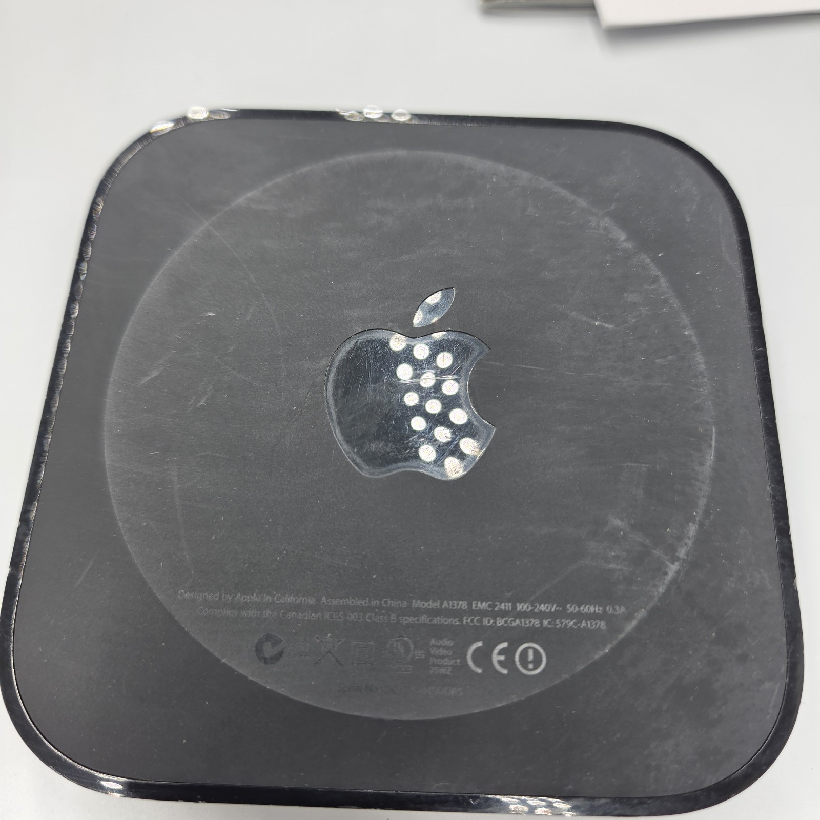O.E.M. Apple TV 2nd Gen A1378 in Original Box w/Remote, & Booklet