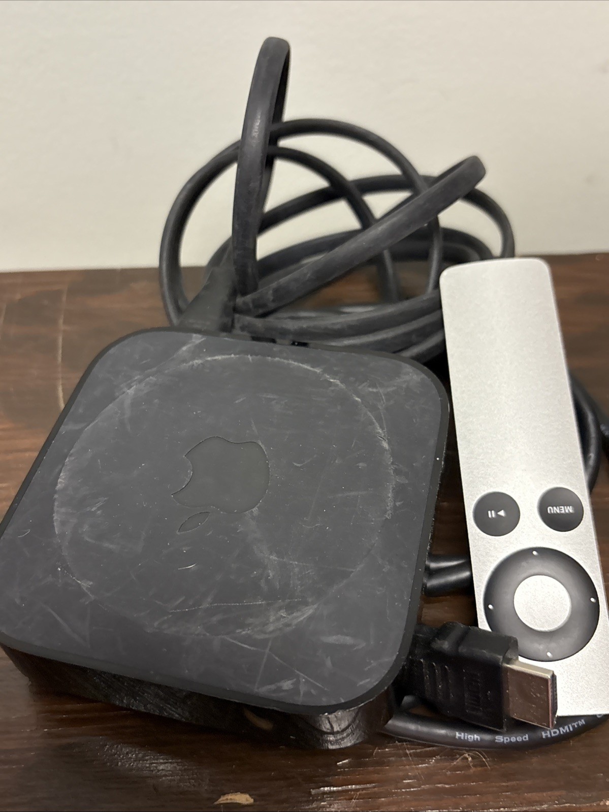 Apple TV 3rd Generation A1469 Media Streamer w/ Remote