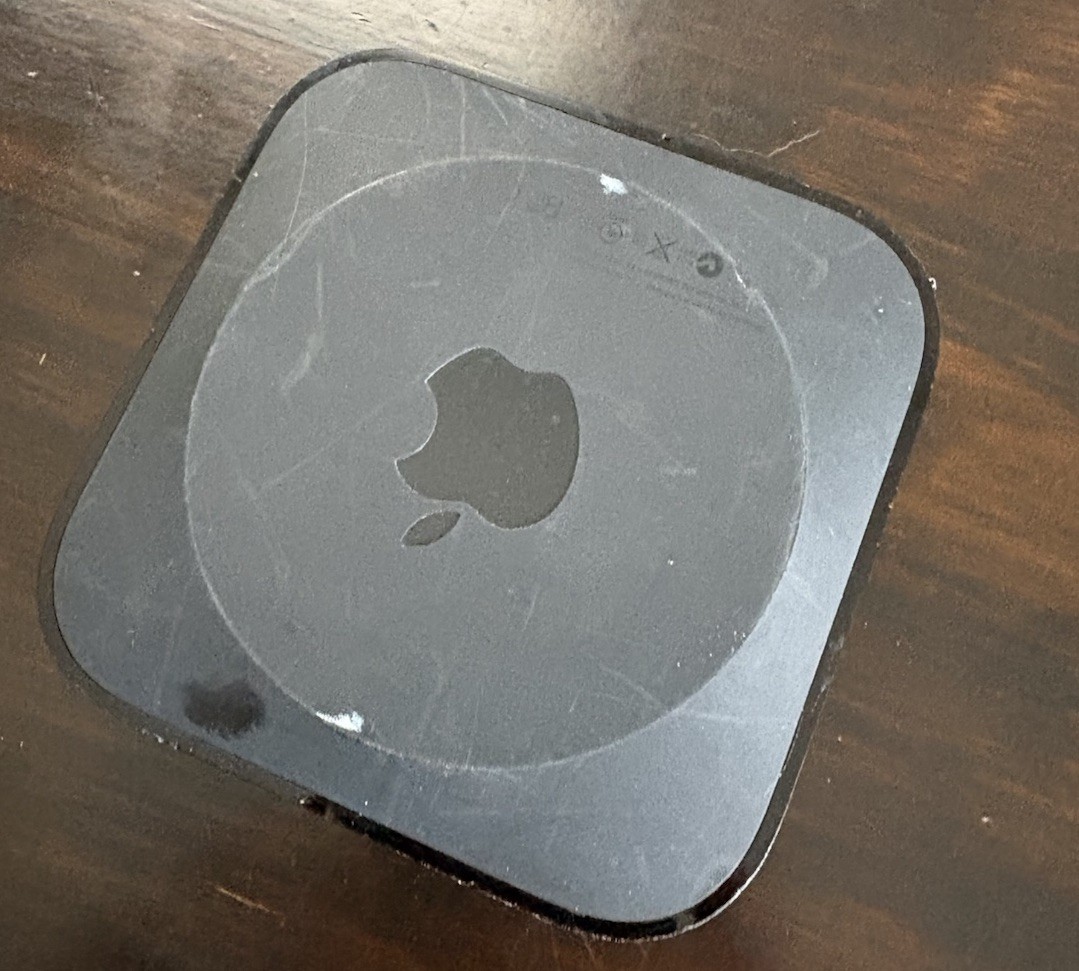 Apple A1427 Apple TV 3rd Generation HD Wi-Fi Media Device (No Remote) No Cords