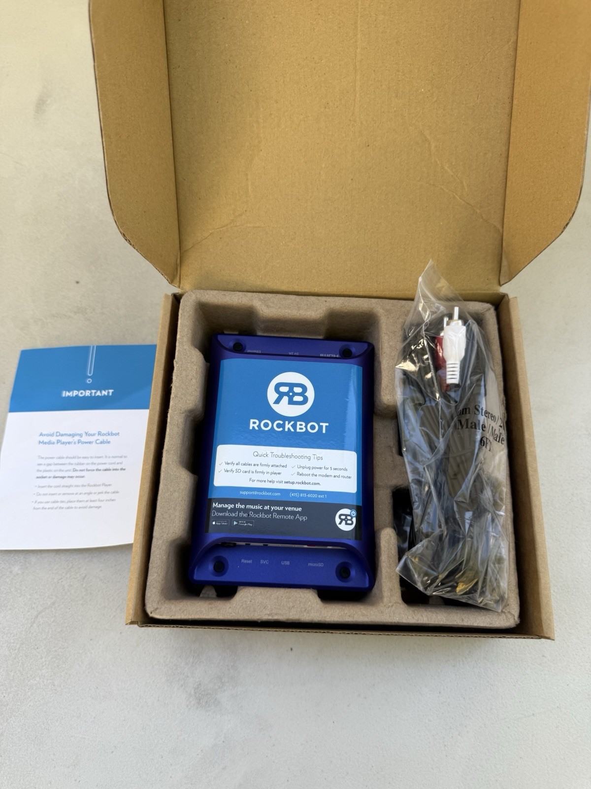 BrightSign LS424 Digital Media Player W/ SD CARD.New Open Box
