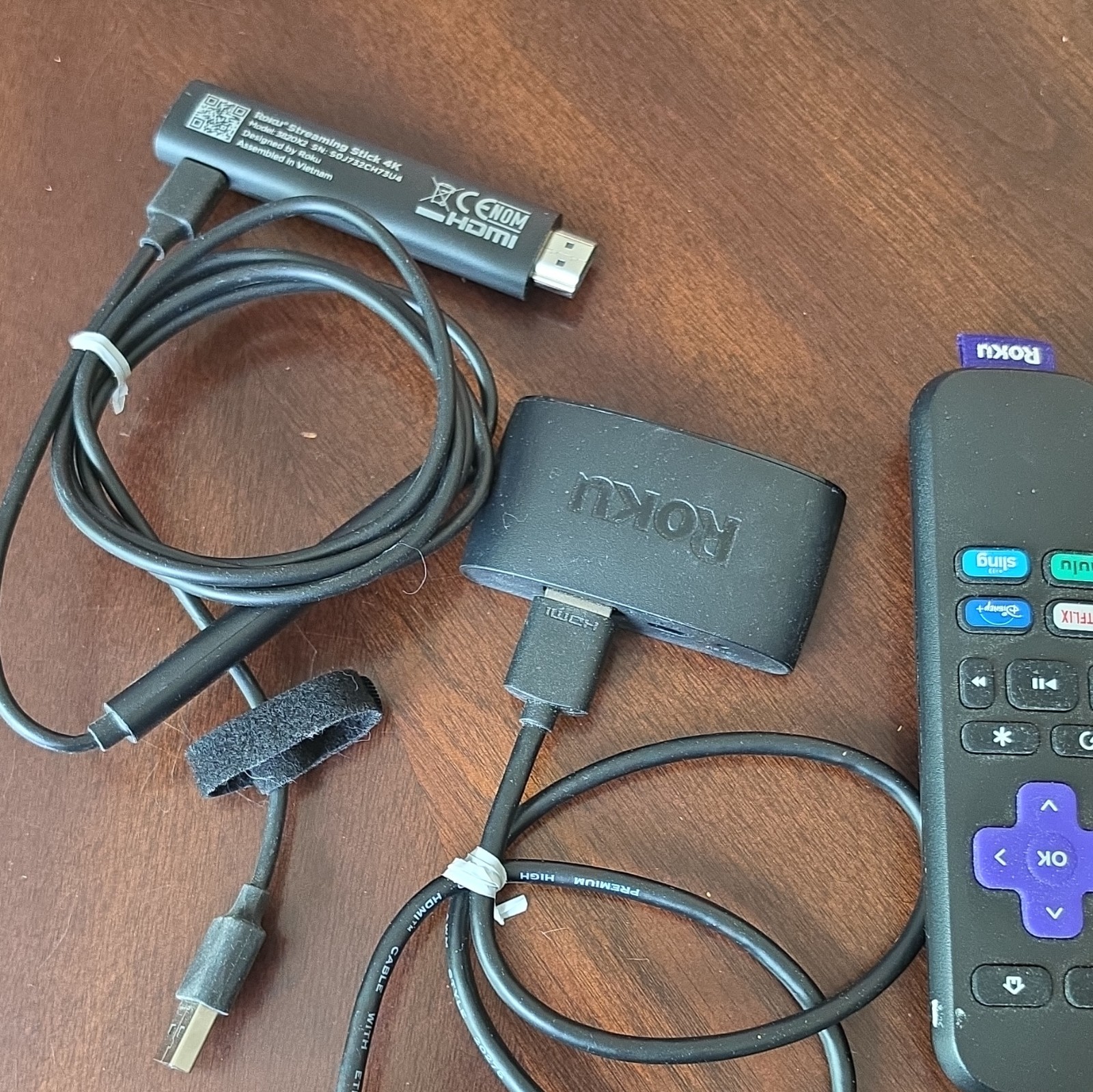 Roku 3930X Streaming Stick 4K 2160p HDMI Dongle w/ Remote, Roku OS