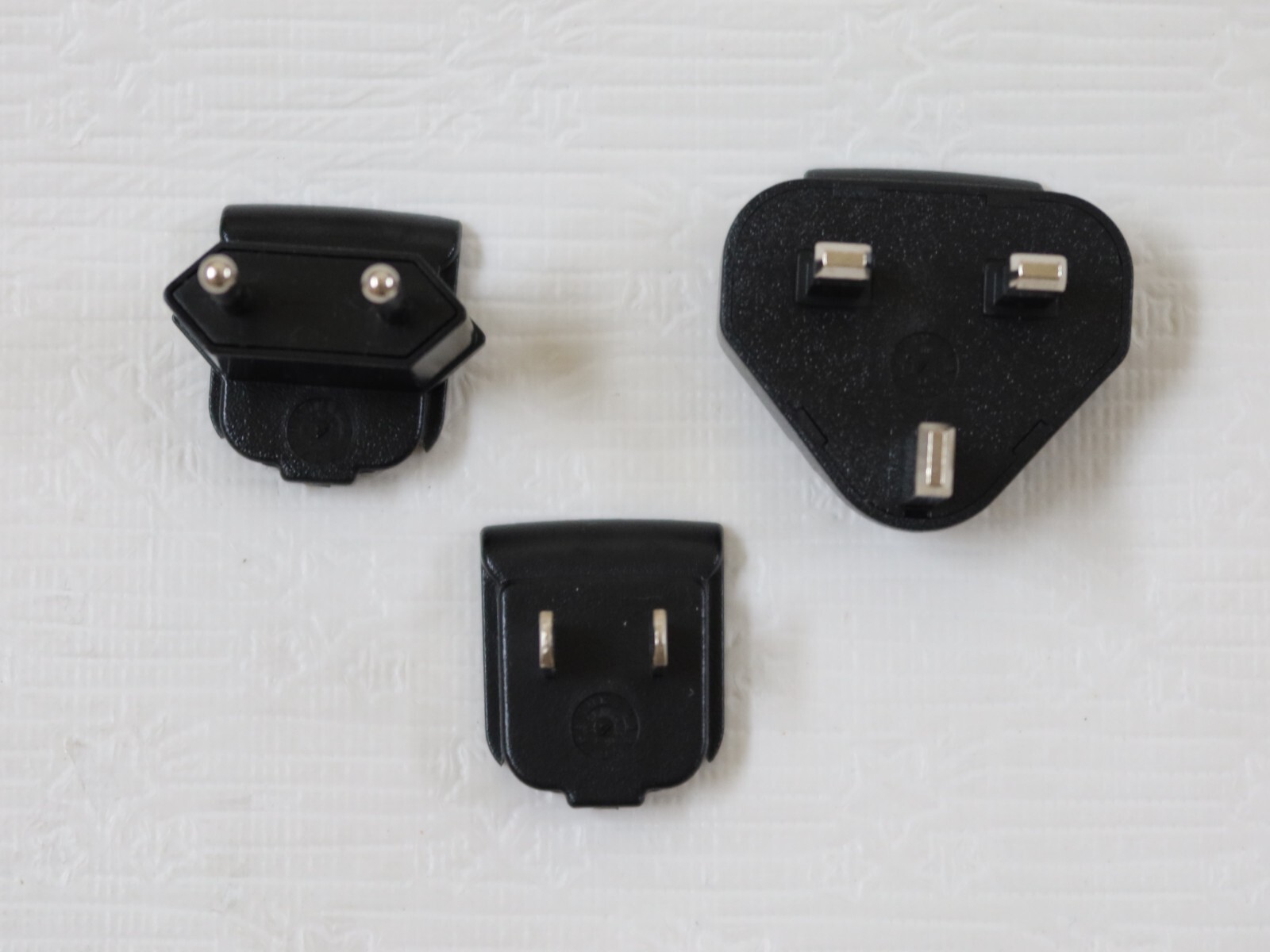 * NEW * Logitech Squeezebox TOUCH Power Plugs (US,UK,EU,AU) – without AC Adapter