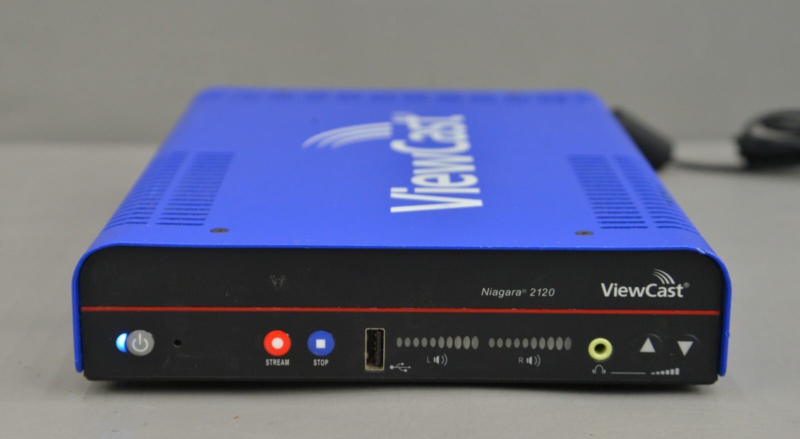 ViewCast Niagara 2120 Streaming Media System 96-01276 w/ Power Supply