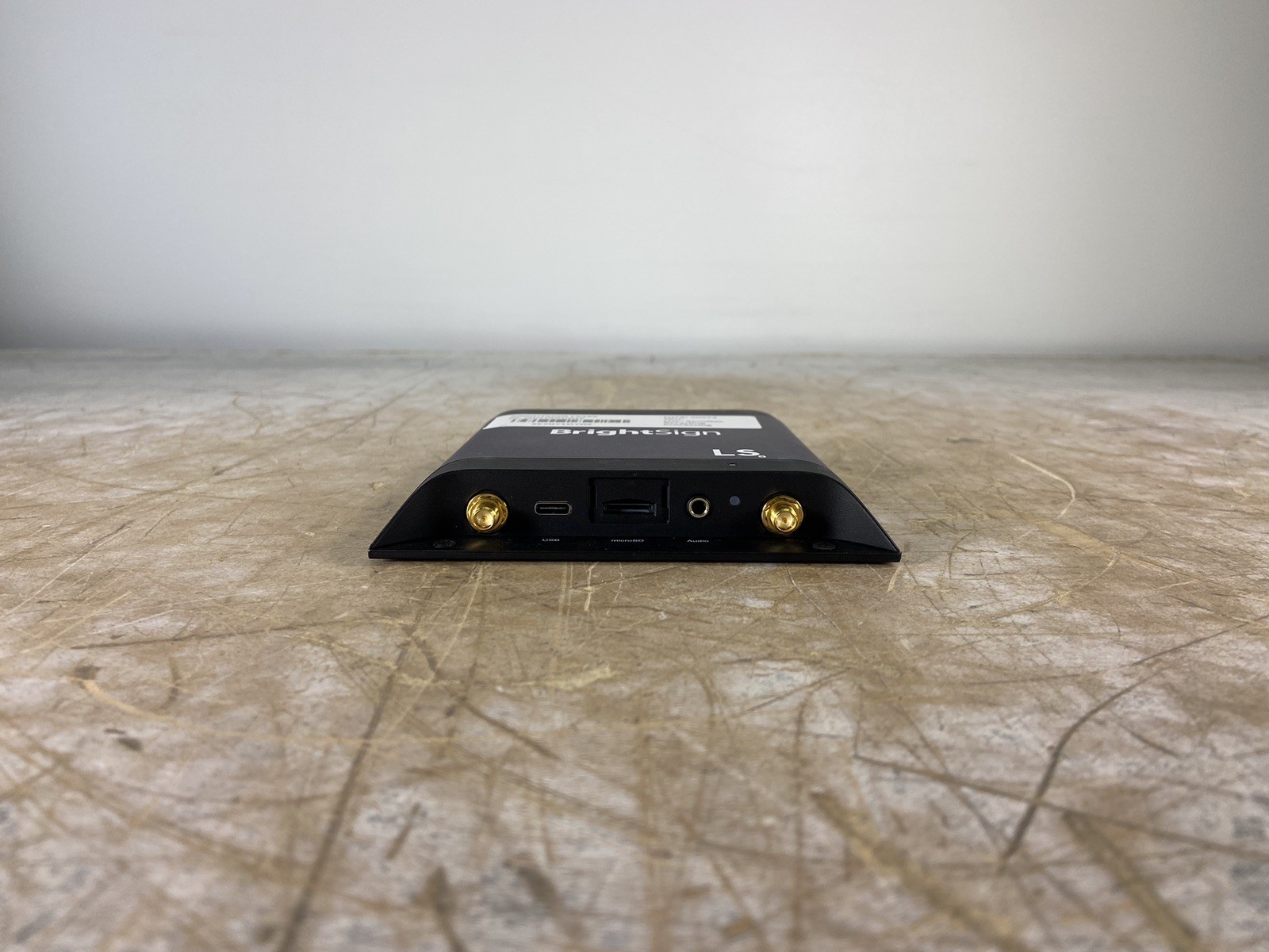 BRIGHTSIGN LS425 I/O DIGITAL SIGN MEDIA PLAYER – (NO POWER ADAPTER)