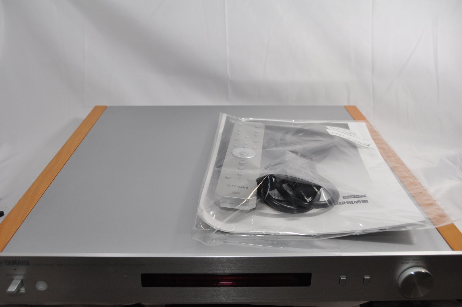 Yamaha NP-S2000 Network Audio Player Deck HiFi Component High-resolution Silver
