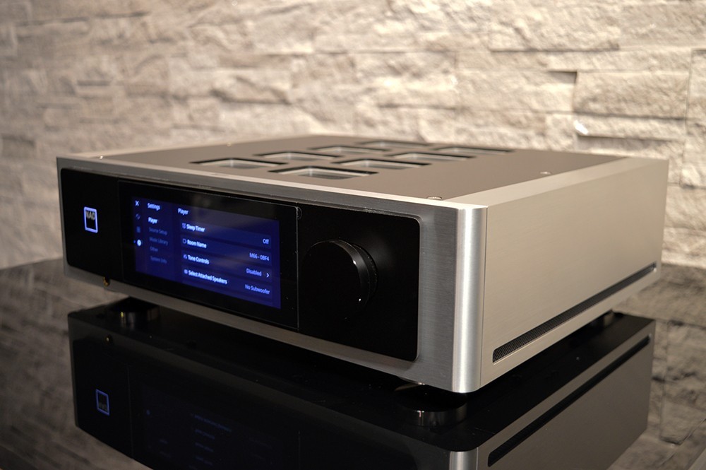 NAD Master Series M66 Streaming Stereo Preamplifier / DAC / MM,MC Phono Input