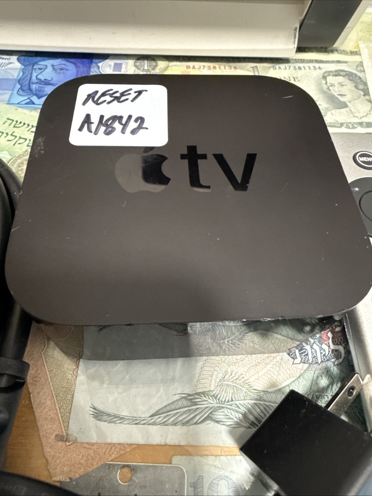 Apple TV 4K A1842 32GB Media Streamer with Remote and HDMI Cable