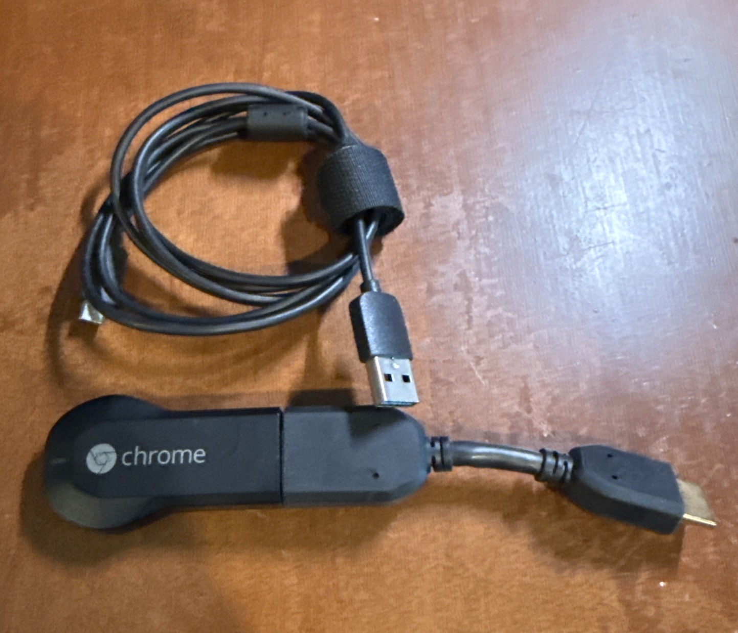 Google Chrome Chromecast H2G2-42 HDMI Streaming Media Player Stick & Pwr Cord