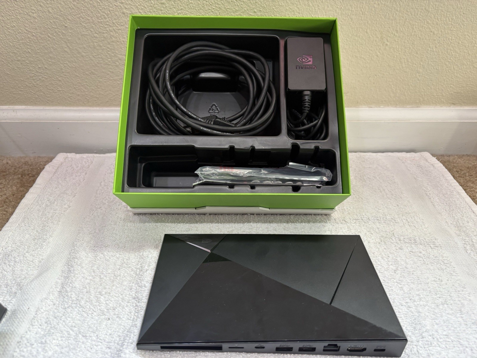 NVIDIA SHIELD HD Digital Streaming Player – Black (P2571) 16GB – In Original Box
