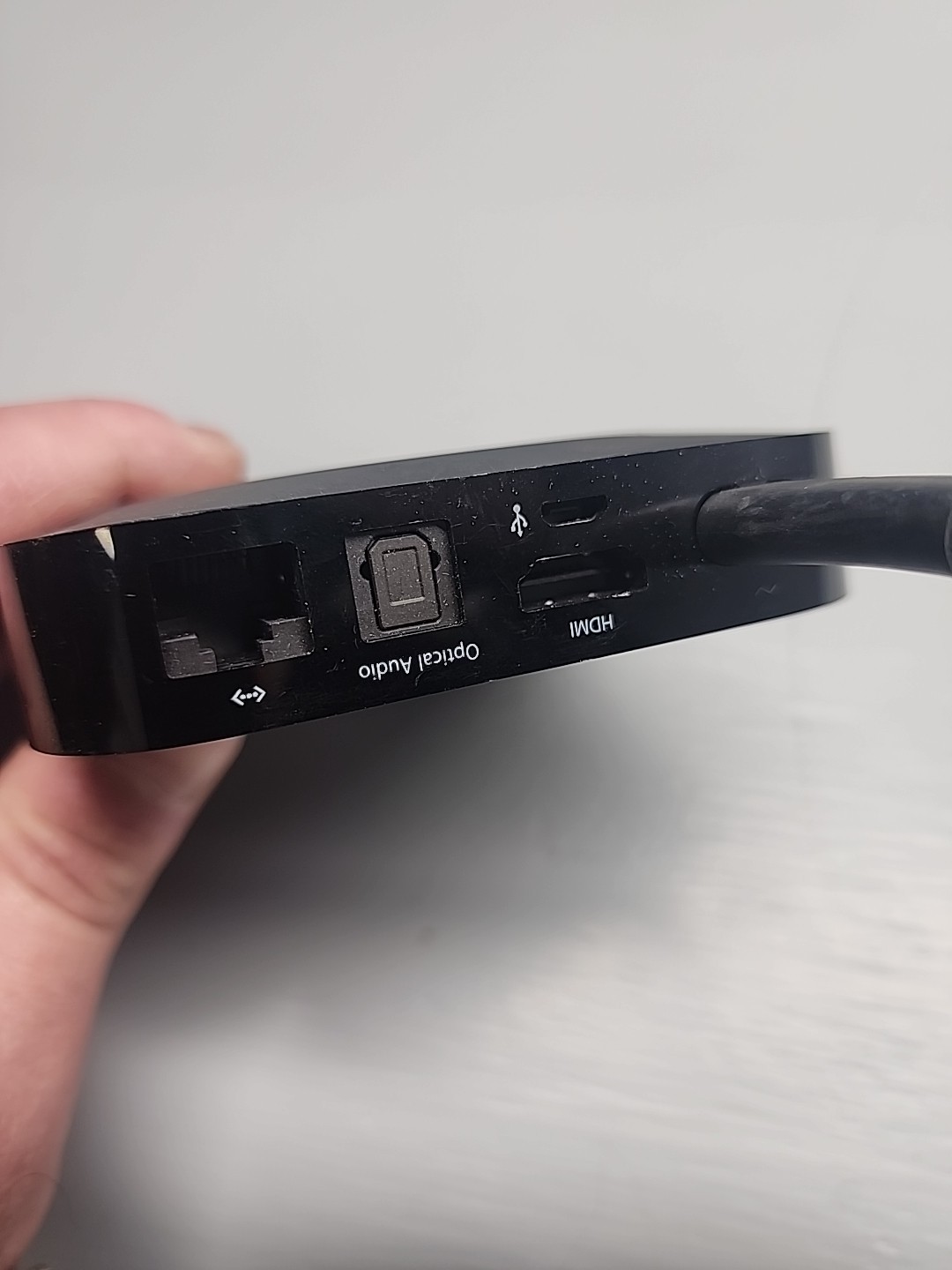Apple TV A1378 2nd Gen Wireless HD Media Streamer Device GENUINE Box And Cord