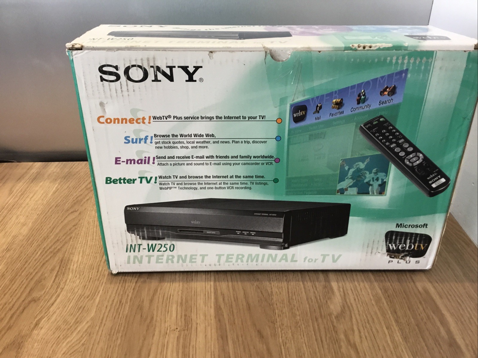 Sony INT-W250 Microsoft WebTV Plus Web Surfing Internet Terminal For TV 1999