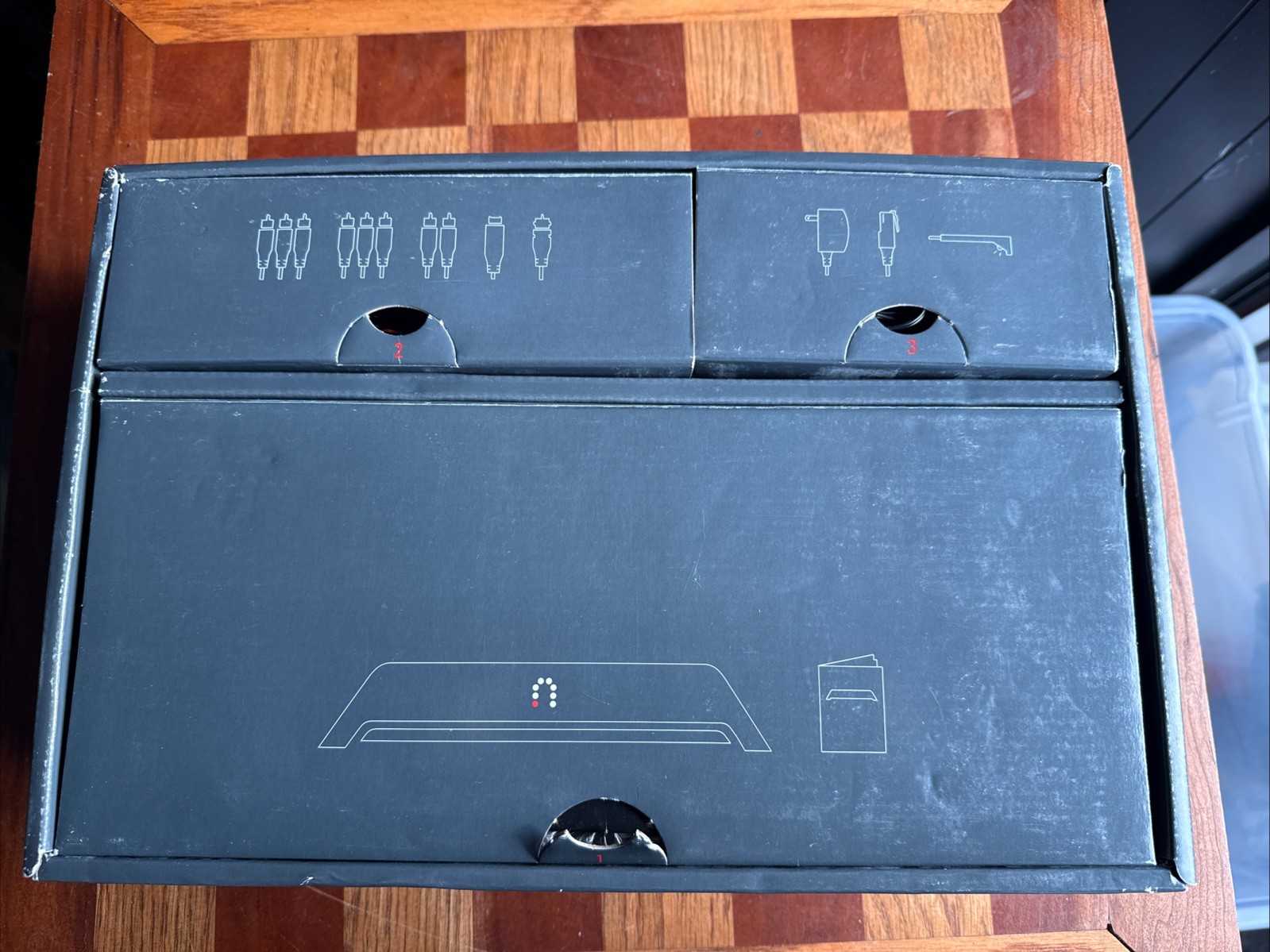 Slingbox Pro-HD SB300-100 Digital Media Streamer Used
