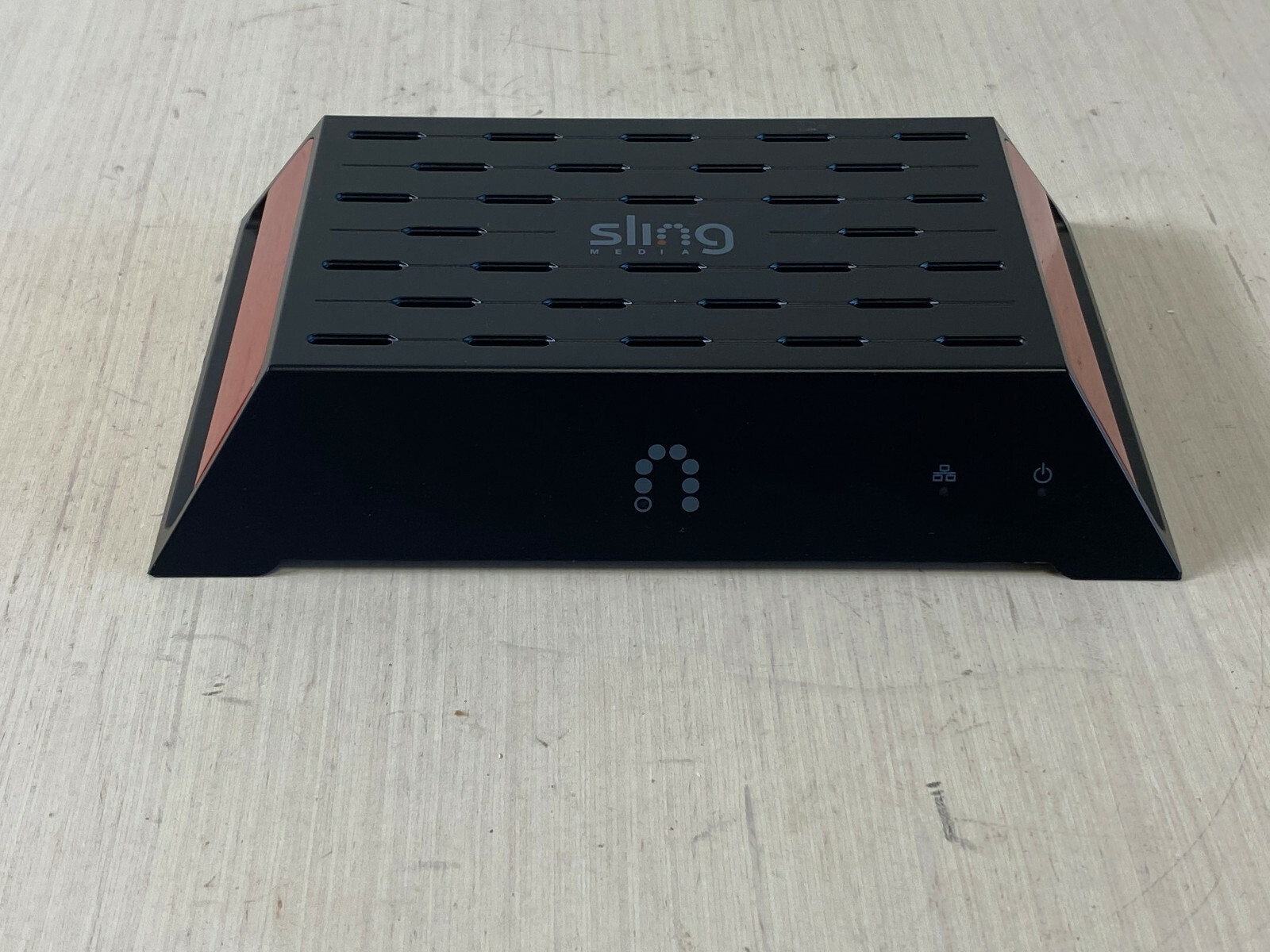 T6: Sling Media SB240-100 Digital HD Media Streamer