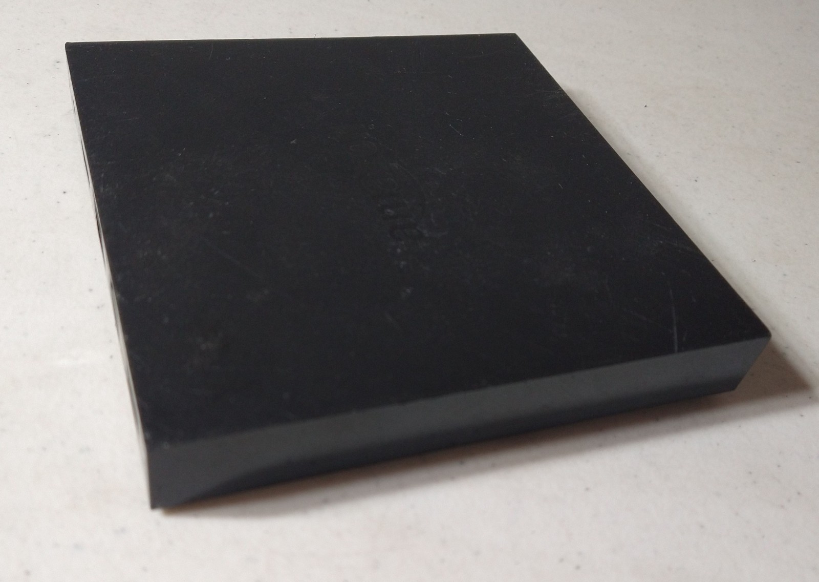 Amazon Fire Model DV83YW UNIT ONLY…NO CORDS…NO REMOTE…