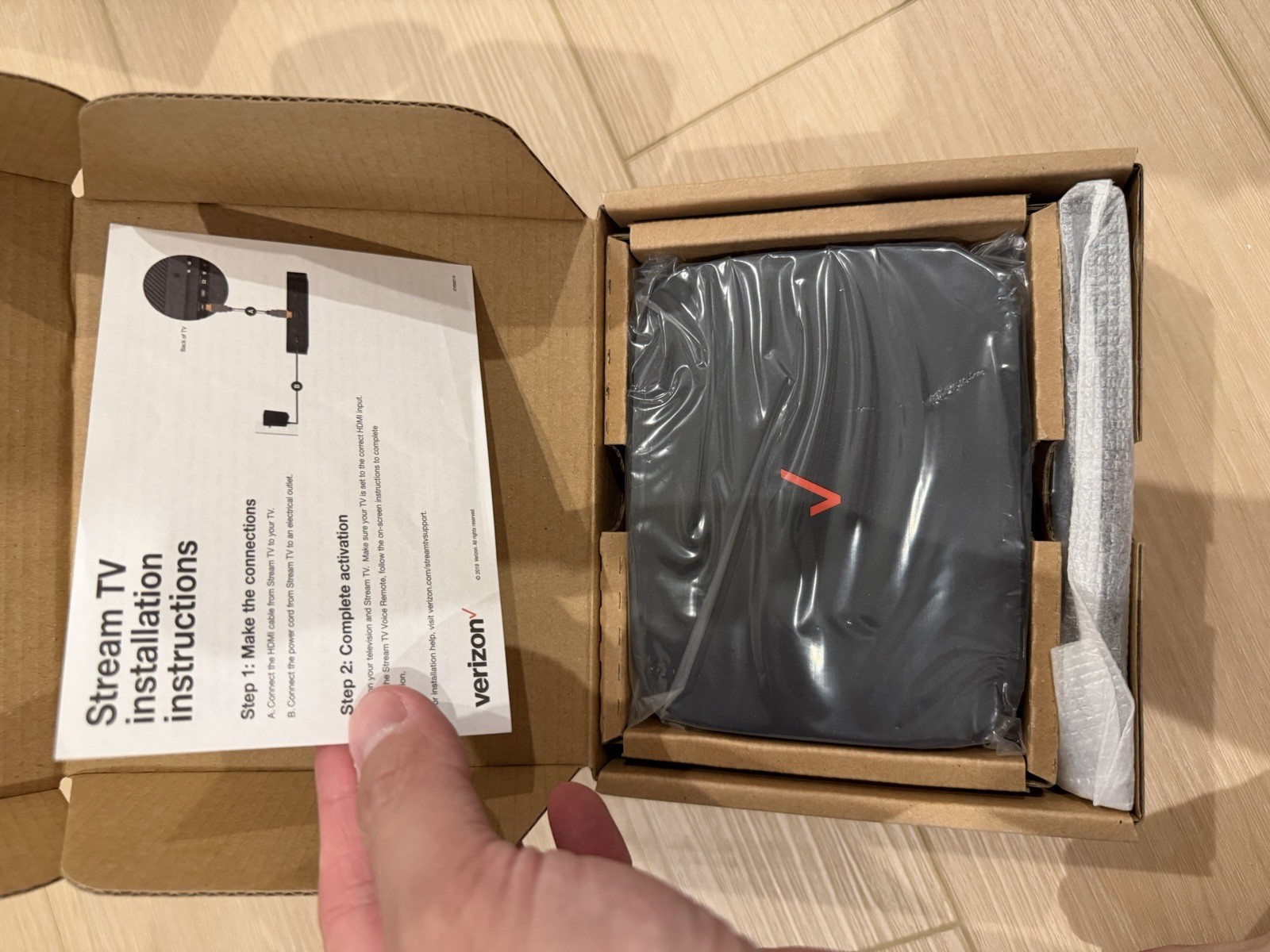 Verizon Stream TV – Black JS8V Brand New 