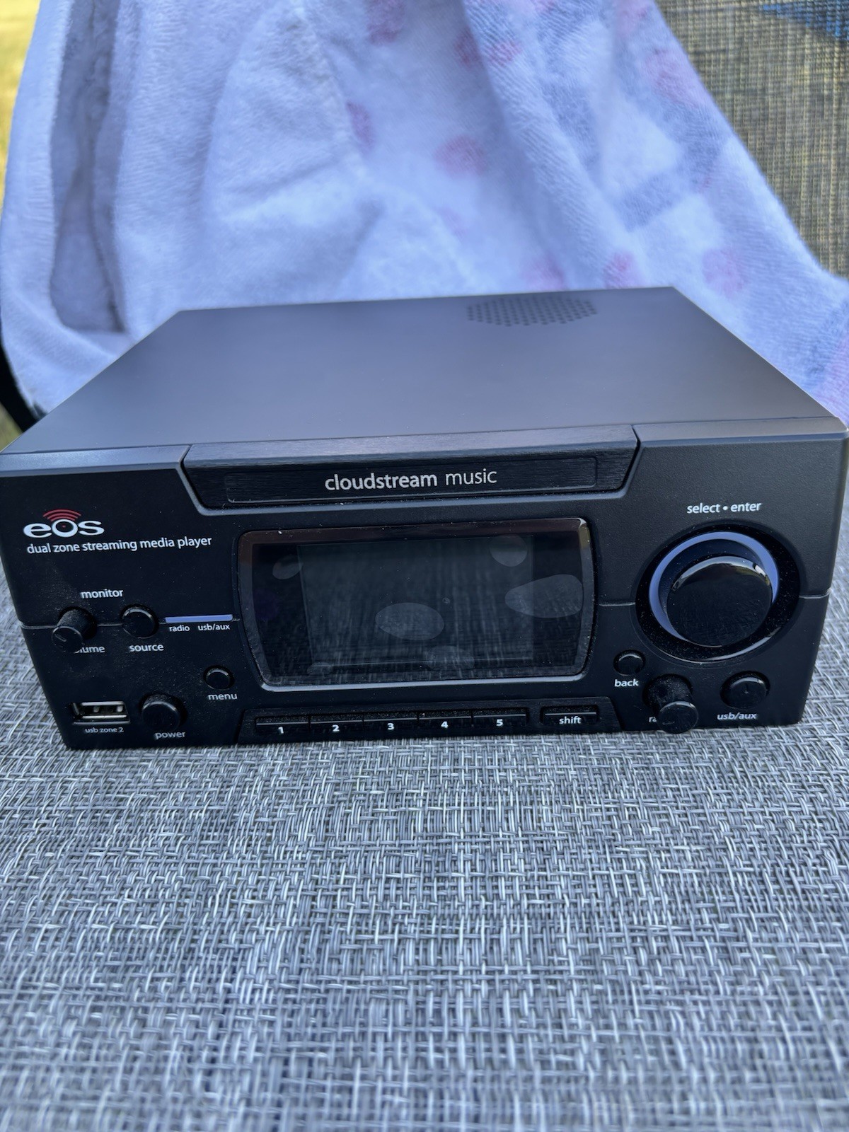 EOS Intellitouch EOSP-500 Dual Zone Streaming Music Media Player NEW