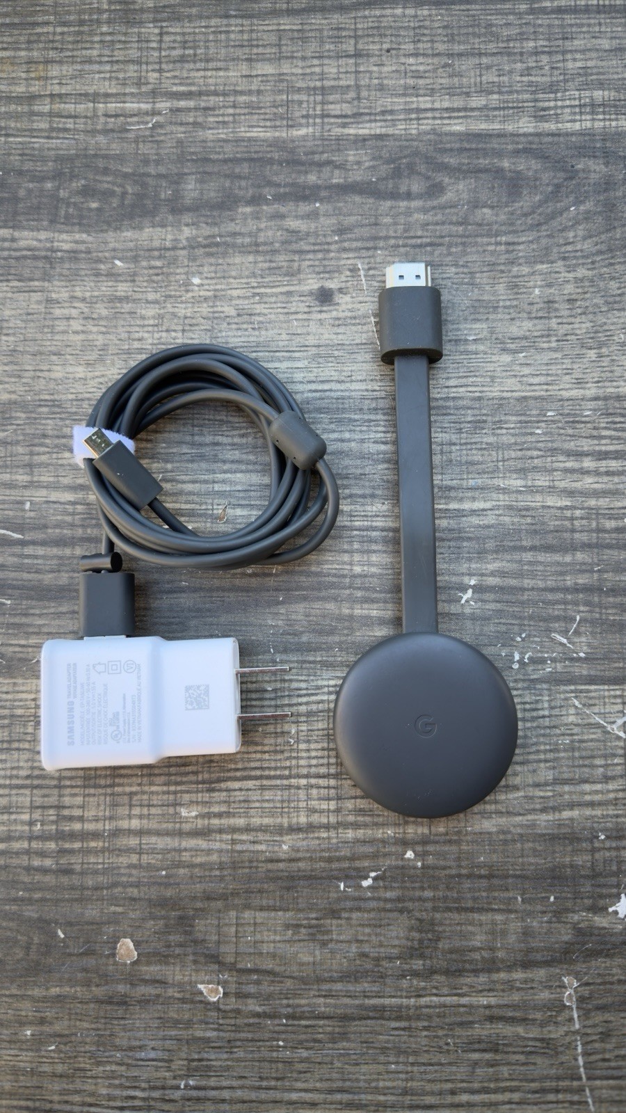 Google Chromecast Generation 1080p Portable Media Streamer NC2-6A5