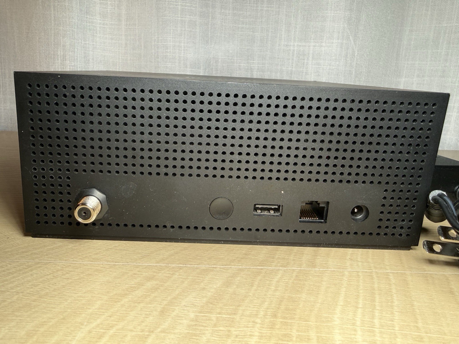 Amazon Fire TV Recast 1TB Streaming Media Player Black QX91KA Power Tested