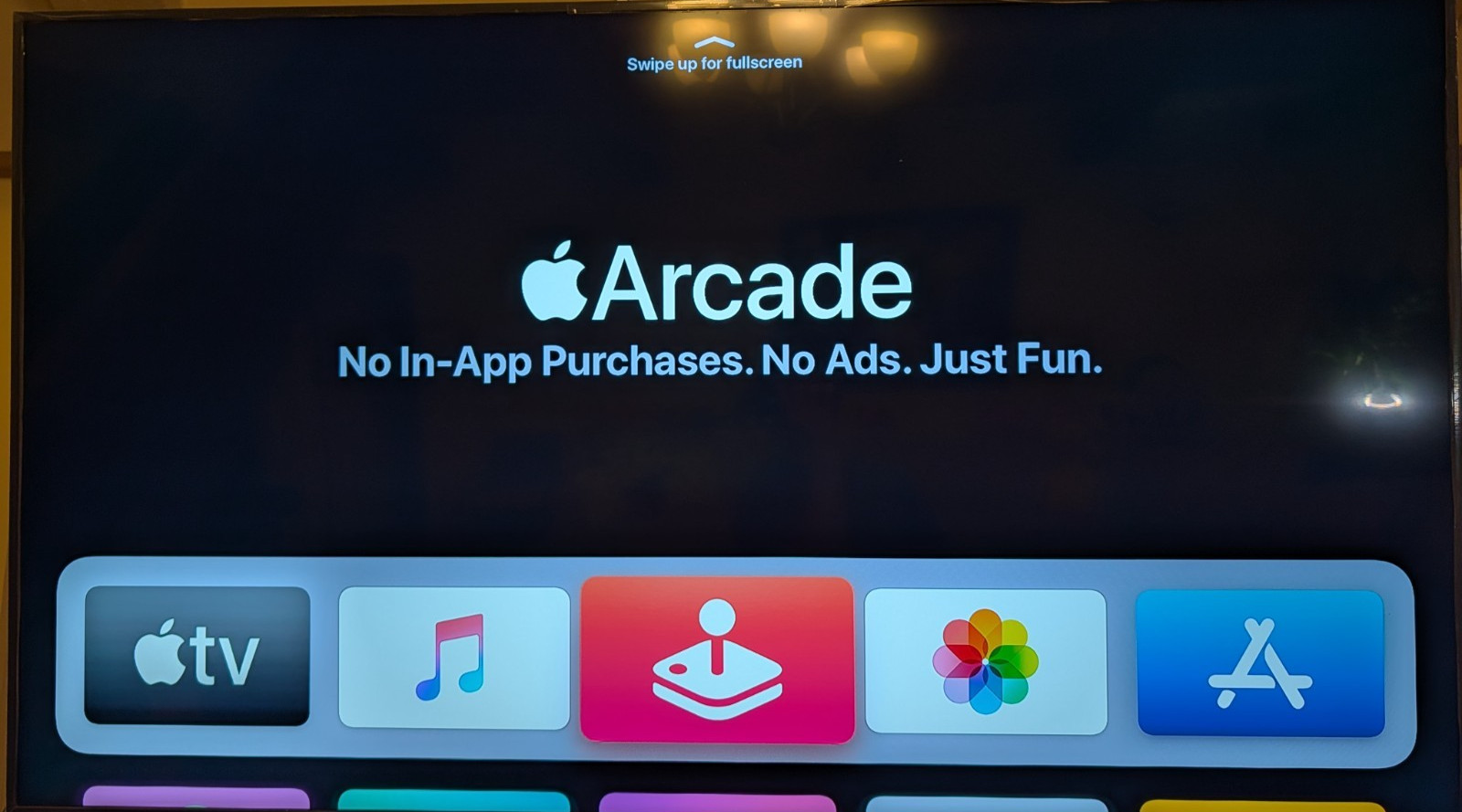 Apple TV HD Media Streamer (4th Gen) Model 1625 w/ Siri Remote (1st Gen) Tested