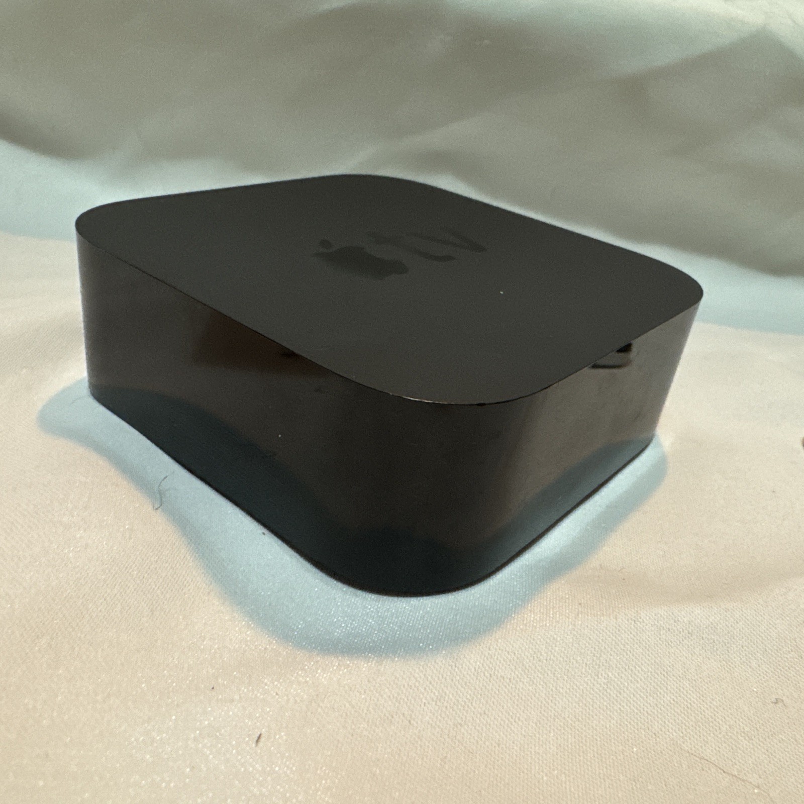 Apple TV (4th Generation) A1842 64GB 4K Media Streamer MP7P2LL/A