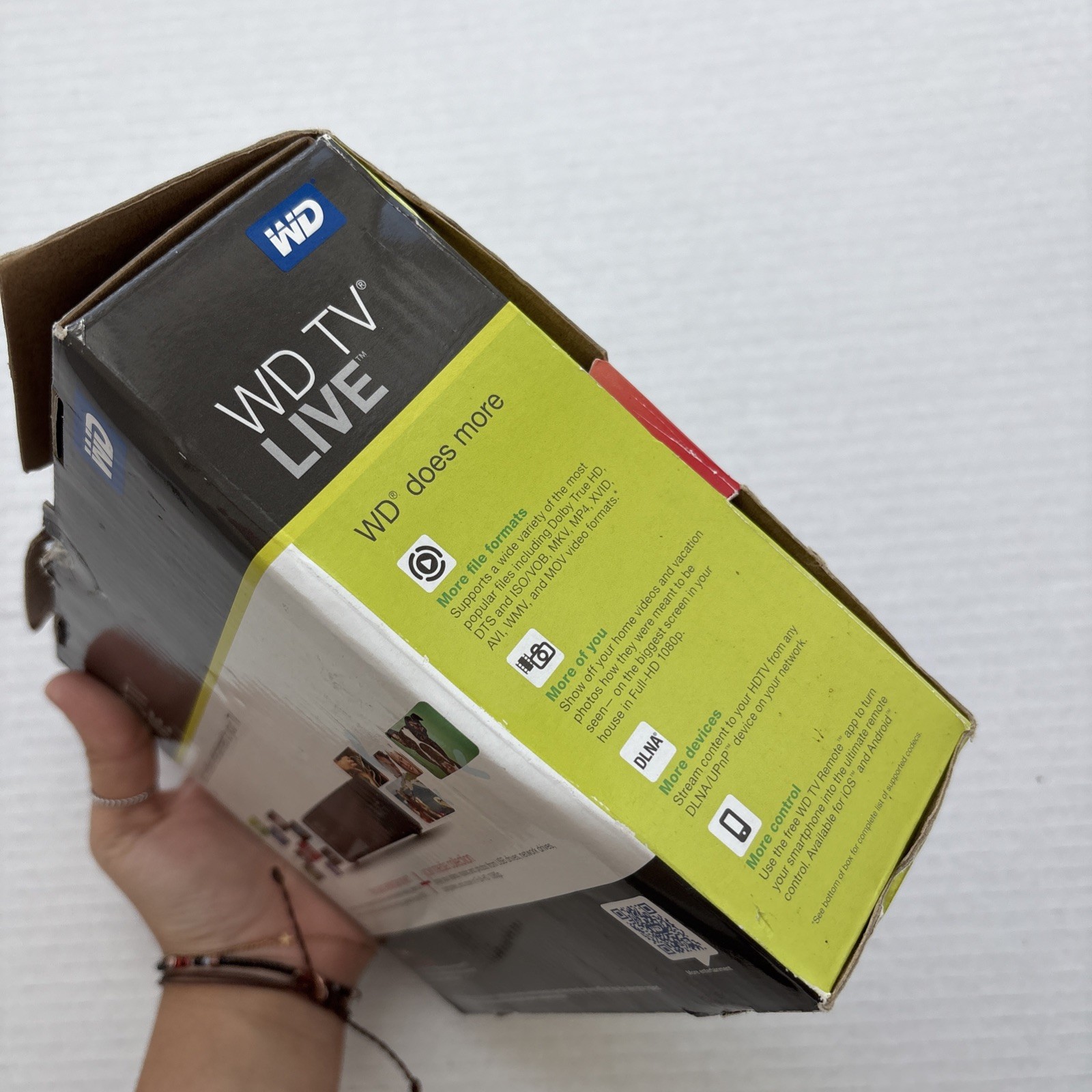 Western Digital WD TV Live Media Player C3H HDMI Sling Player New Open Box