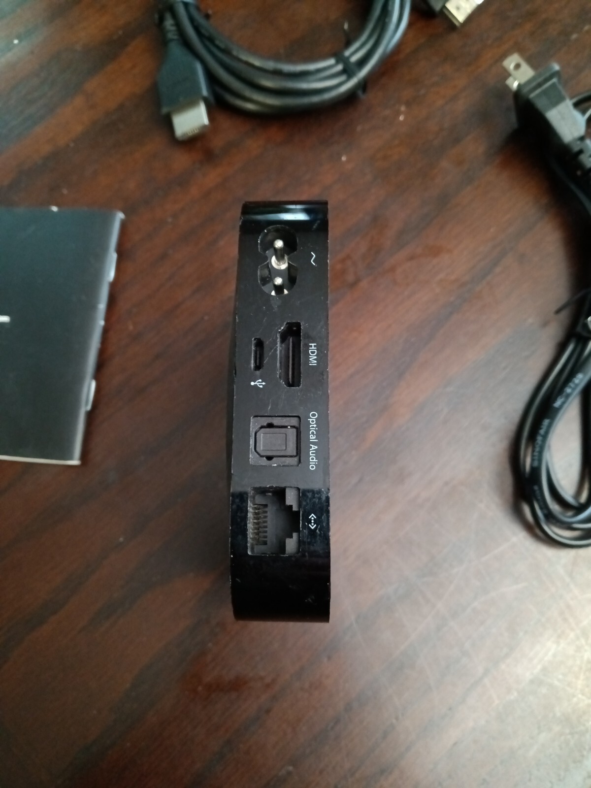 Apple TV A1378 2nd Gen Used No remote Tested Working Power + HDMI Cords Included