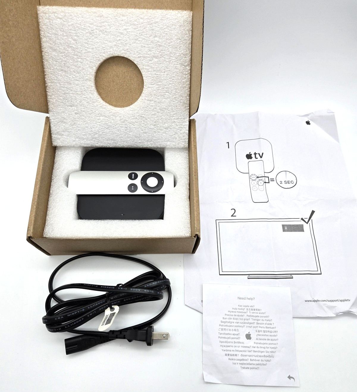 Apple TV 2nd Generation A1378 720p HD Media Streamer w/ Remote Power Cable Read