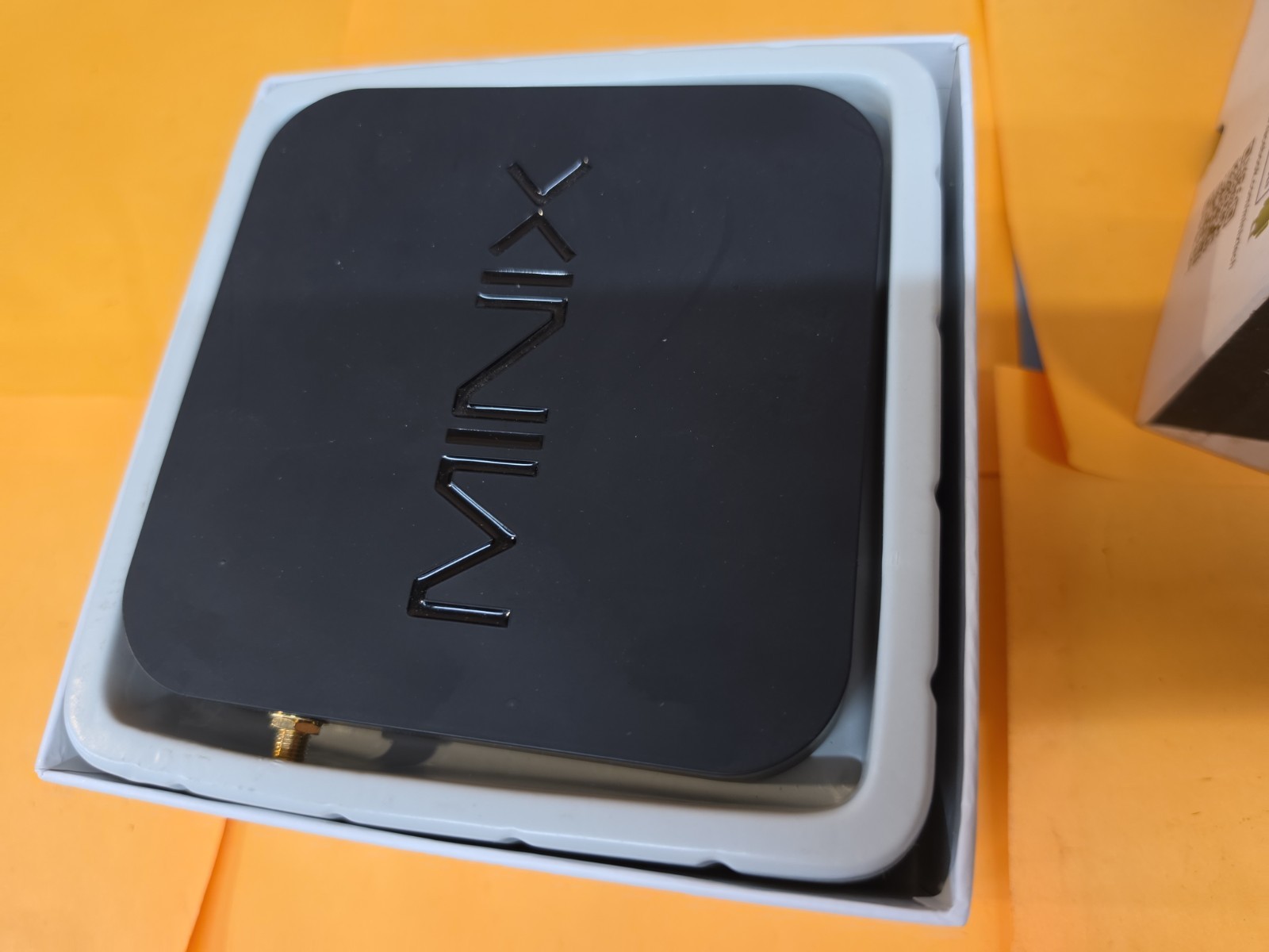 Minix Neo X7 Streaming Media Player Black