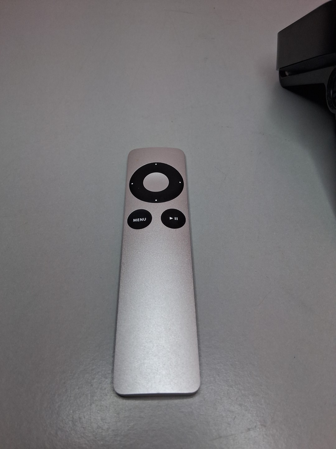 Apple TV 3rd Gen Model A1469 Airplay Wireless Media Streamer With Remote Tested