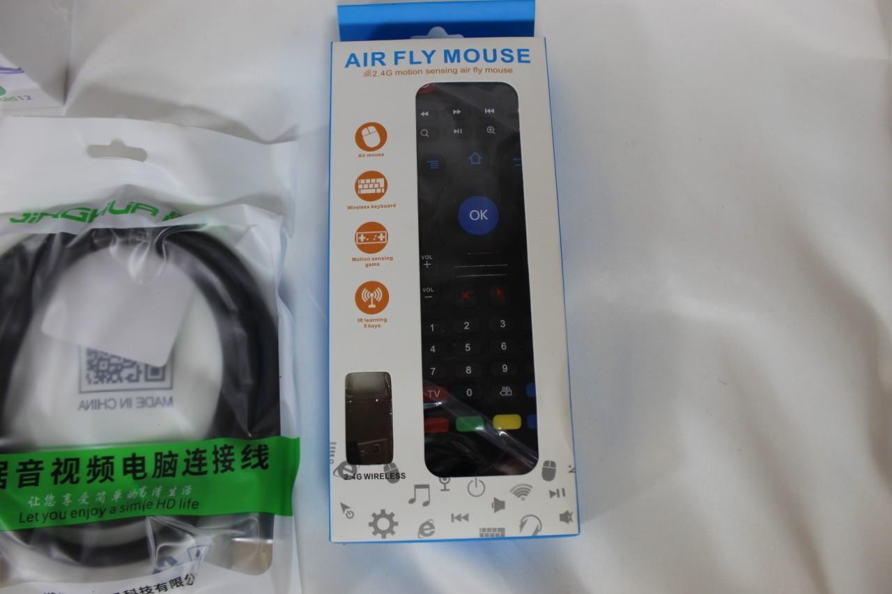 SuperBoxS5MAX Smart Media Player 5K Bundle with Accessories
