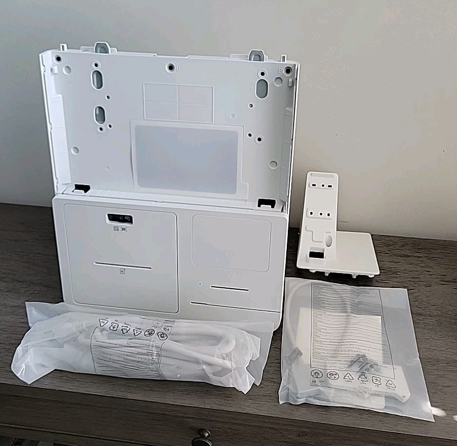 Samsung Kiosk Connect Box for KM24A 24″ Interactive Display – CY-KM24AP – NIB