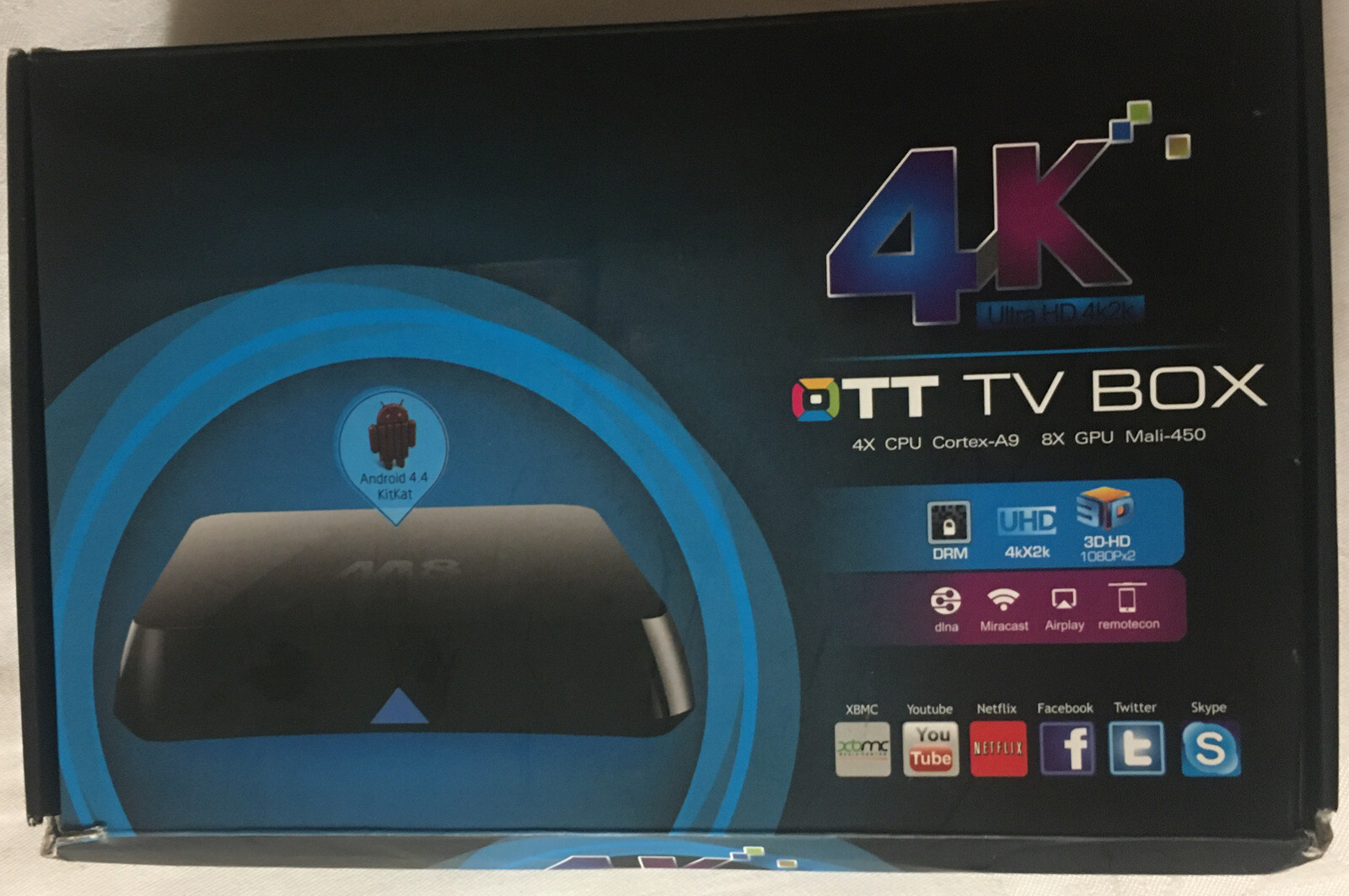 4K OTT TV Box Android Player Boxed Complete W/Power Supply Cable Remote & Manual