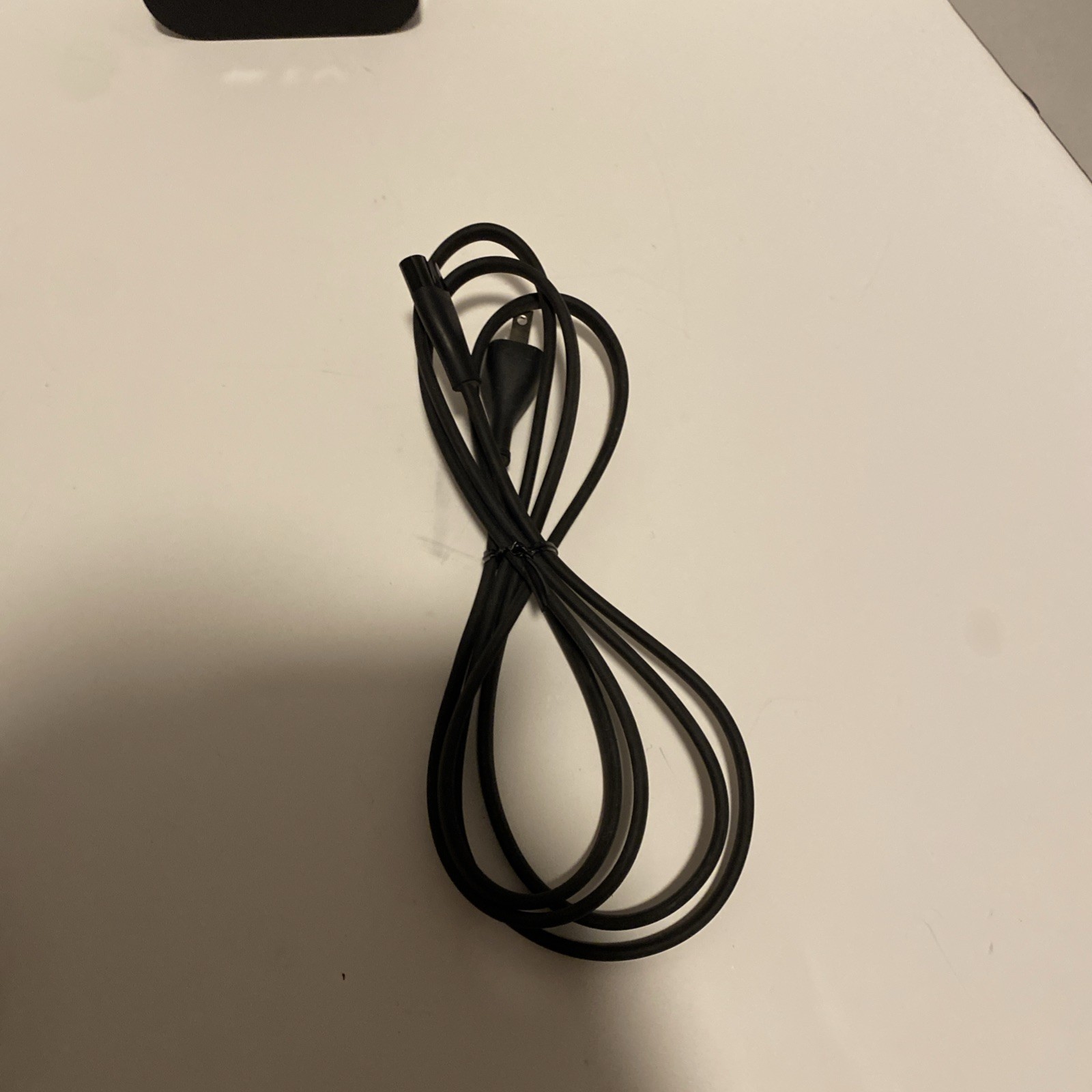 Apple TV HD 3rd Generation A1469 8GB Media Streamer – NO REMOTE